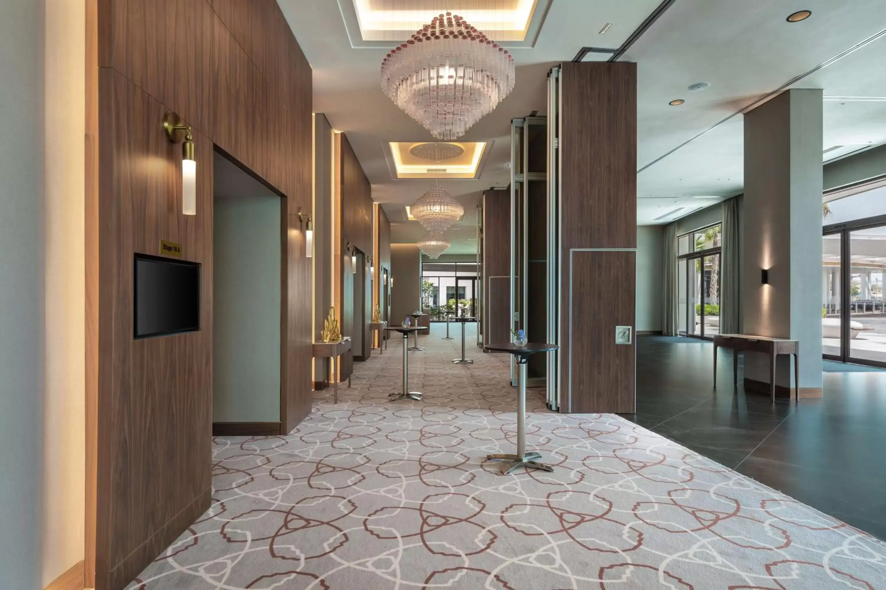 Meeting/conference room, Lobby/Reception in The WB Abu Dhabi, Curio Collection By Hilton