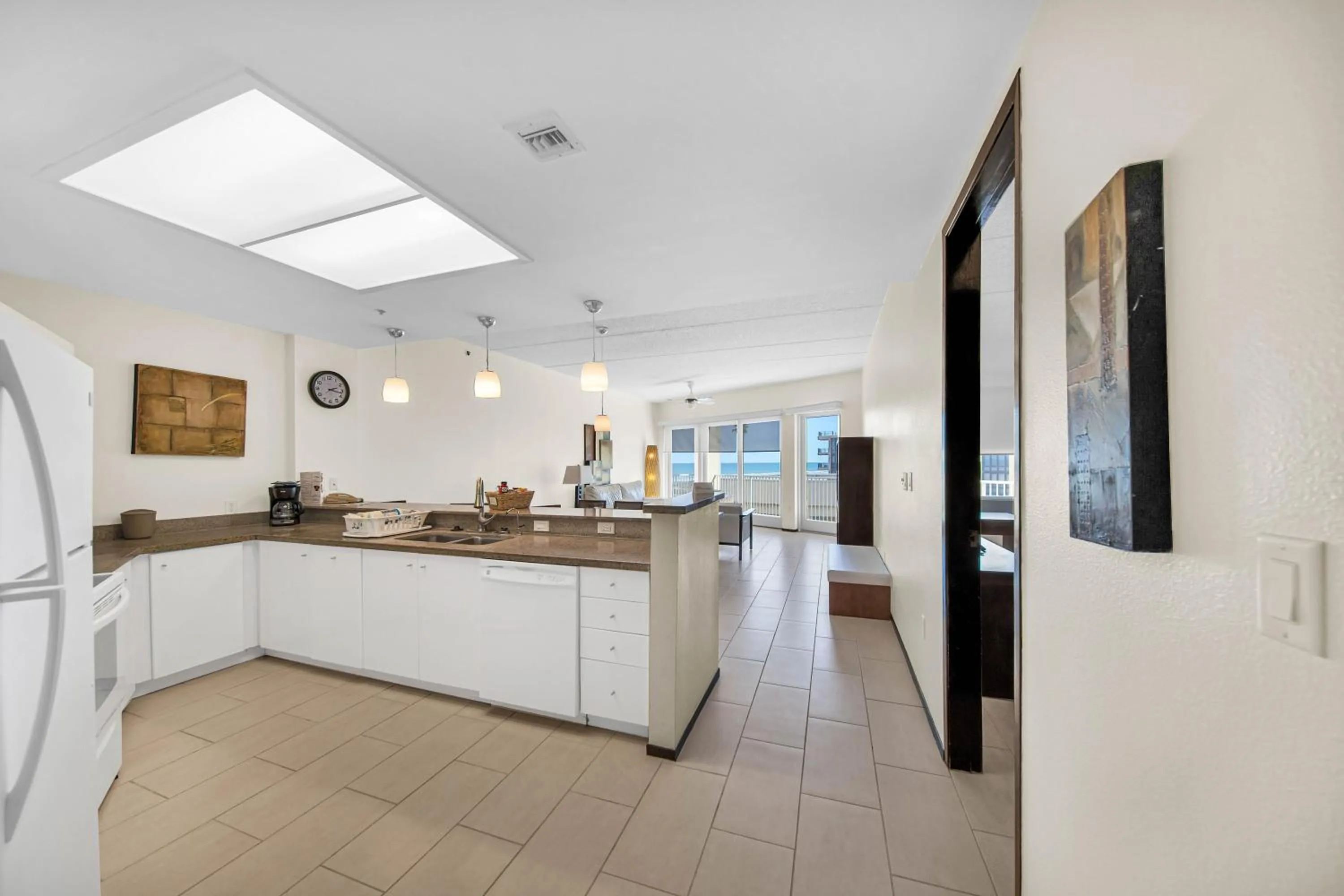 Kitchen or kitchenette in Peninsula Island Resort & Spa - Beachfront Property at South Padre Island