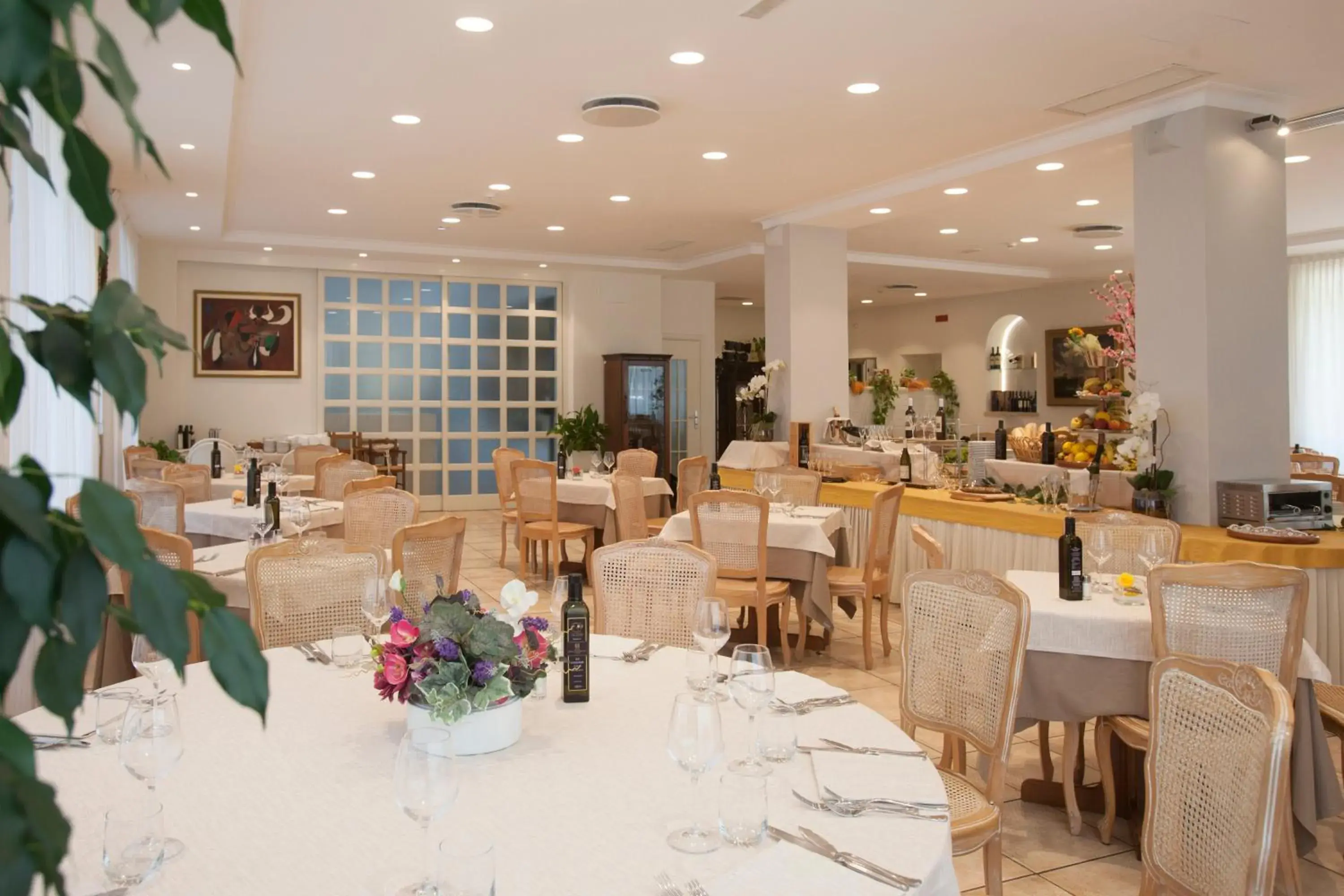 Restaurant/places to eat in Baia D'Argento Restaurant/places to eat in Baia D'Argento