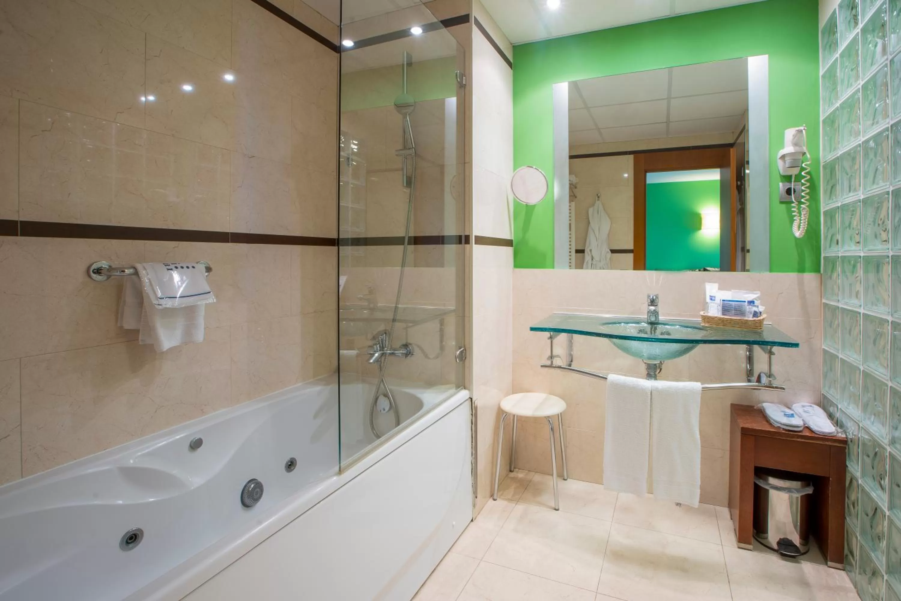 Superior Family Room in Miami Mar - Boutique Hotel & Restaurante