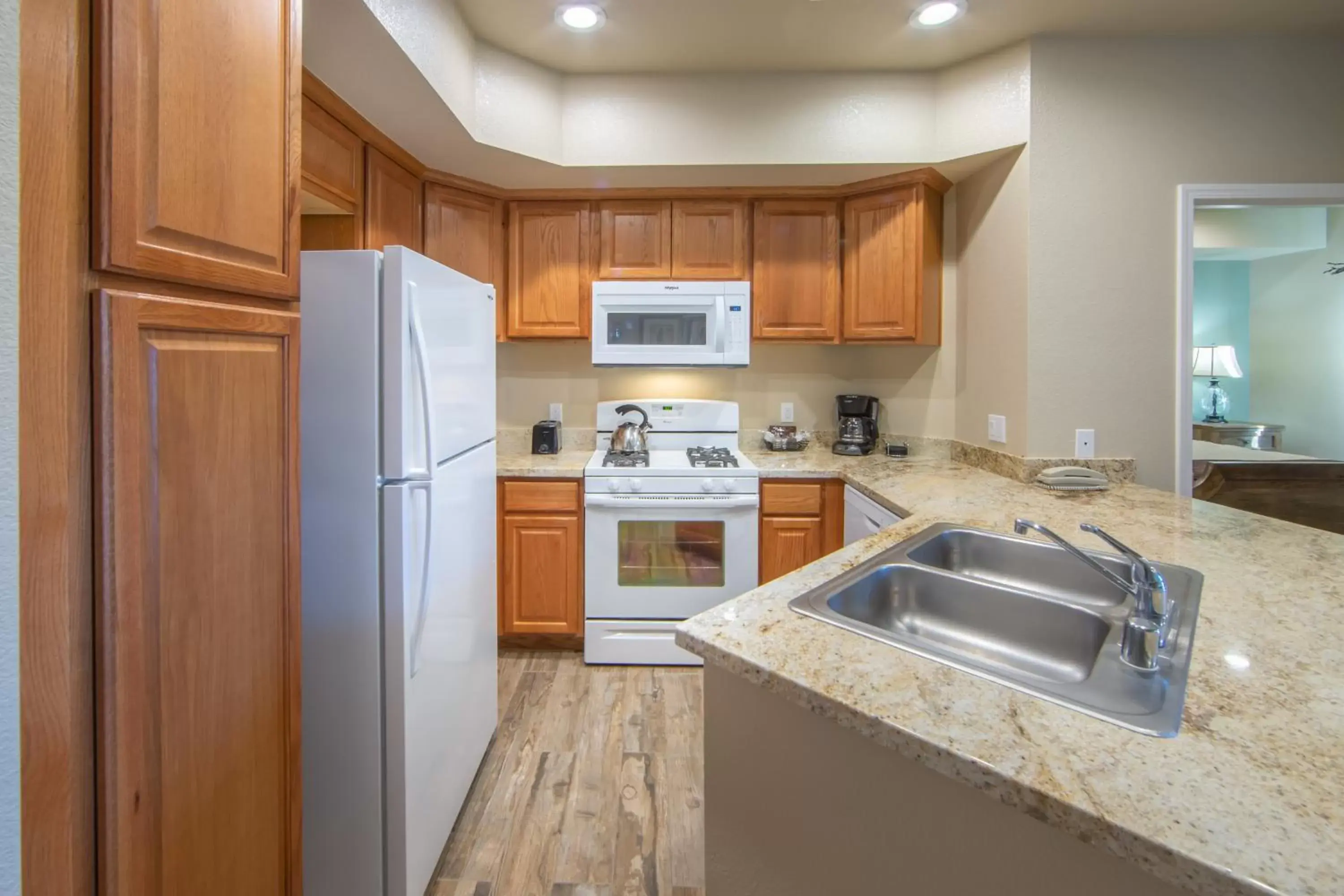 Kitchen or kitchenette, Kitchen/Kitchenette in Holiday Inn Club Vacations - David Walley's Resort, an IHG Hotel