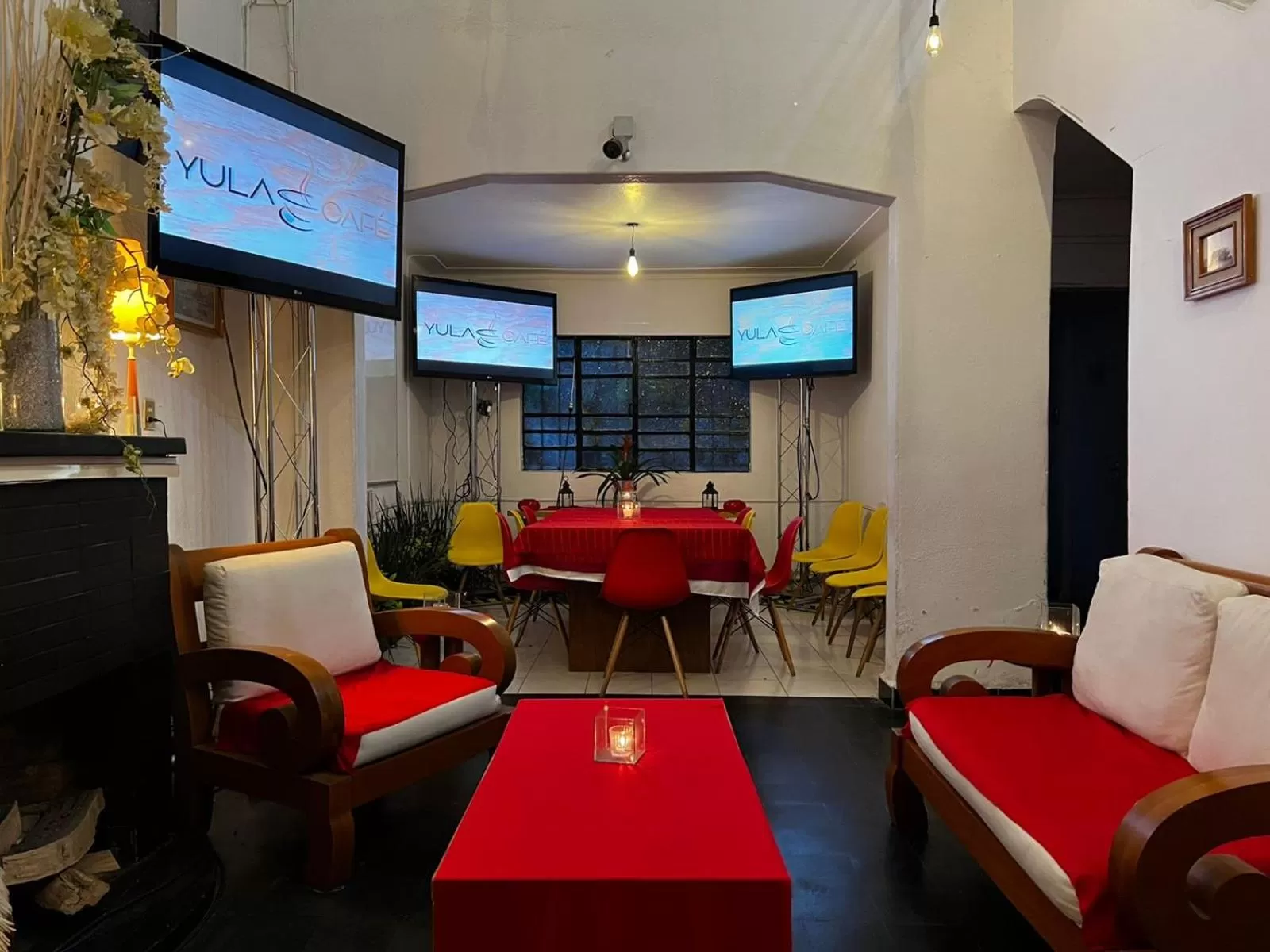 Living room in Hostal Roma Condesa