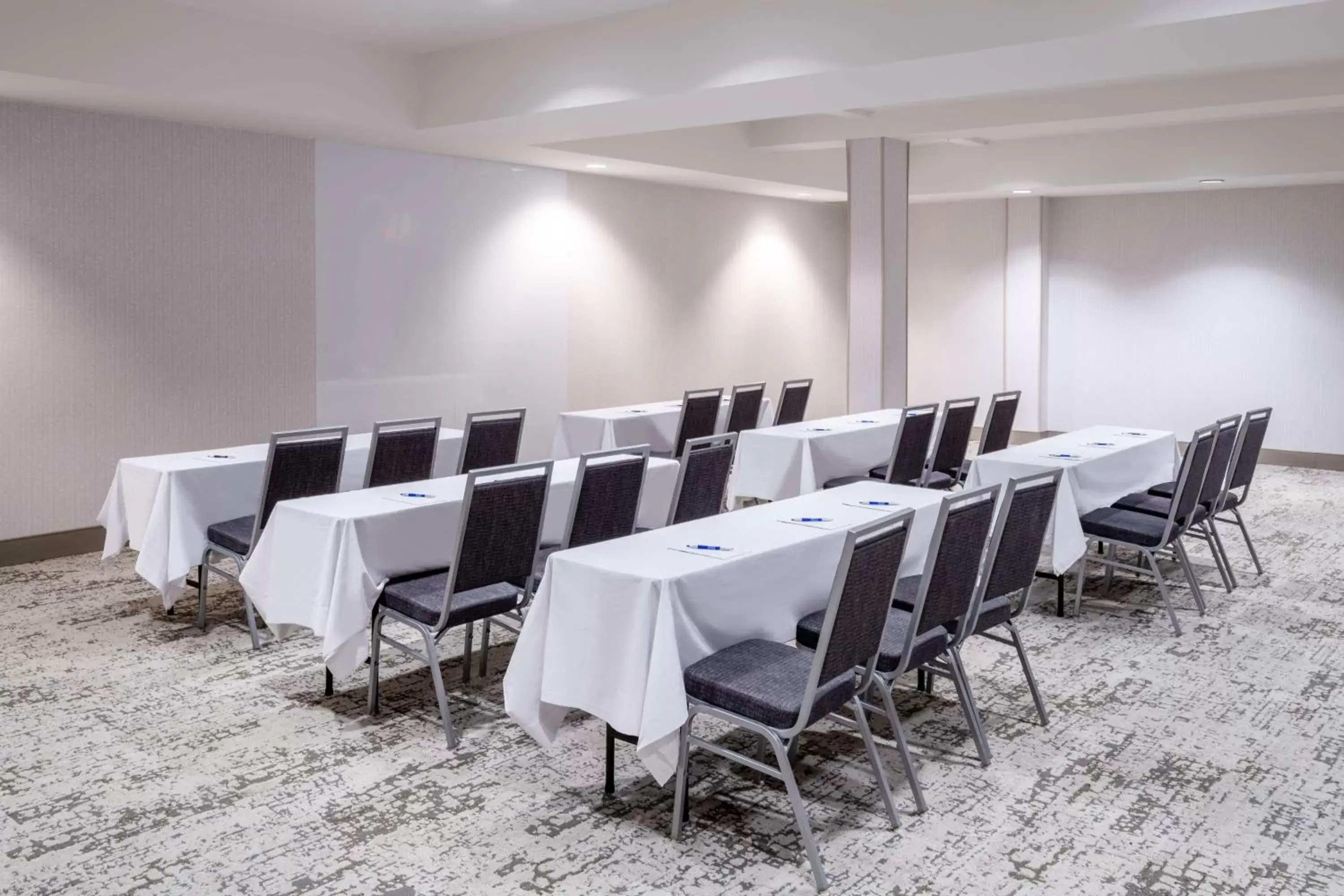 Meeting/conference room in Hampton Inn & Suites Salida, CO