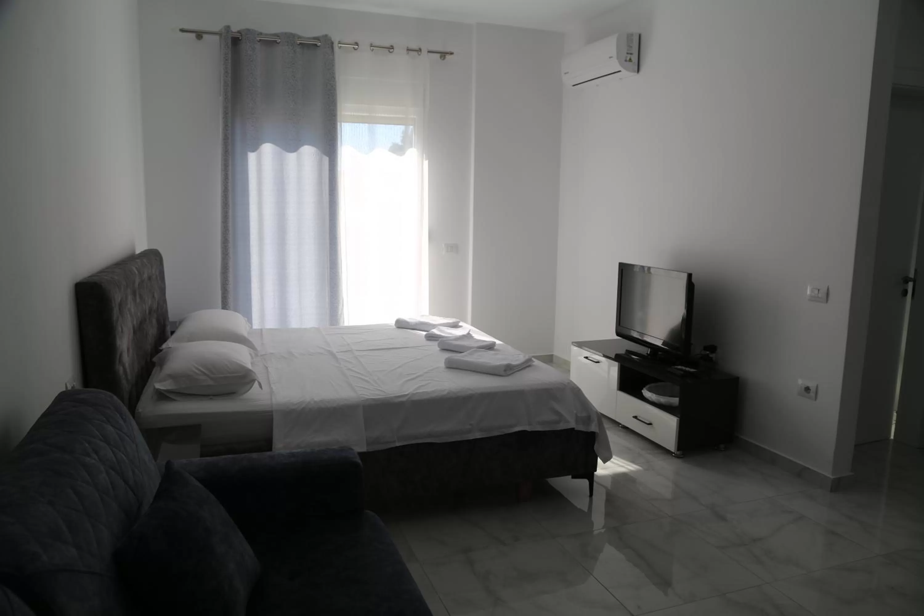 Bed in Anchor Apartments