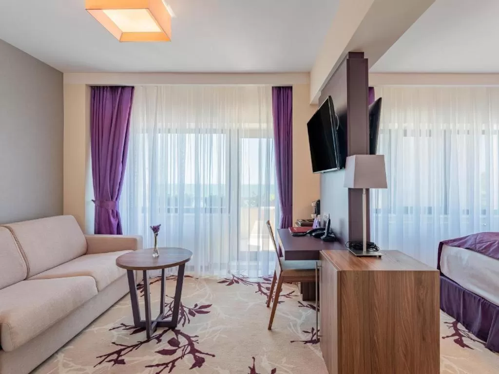 Bed in New Belvedere