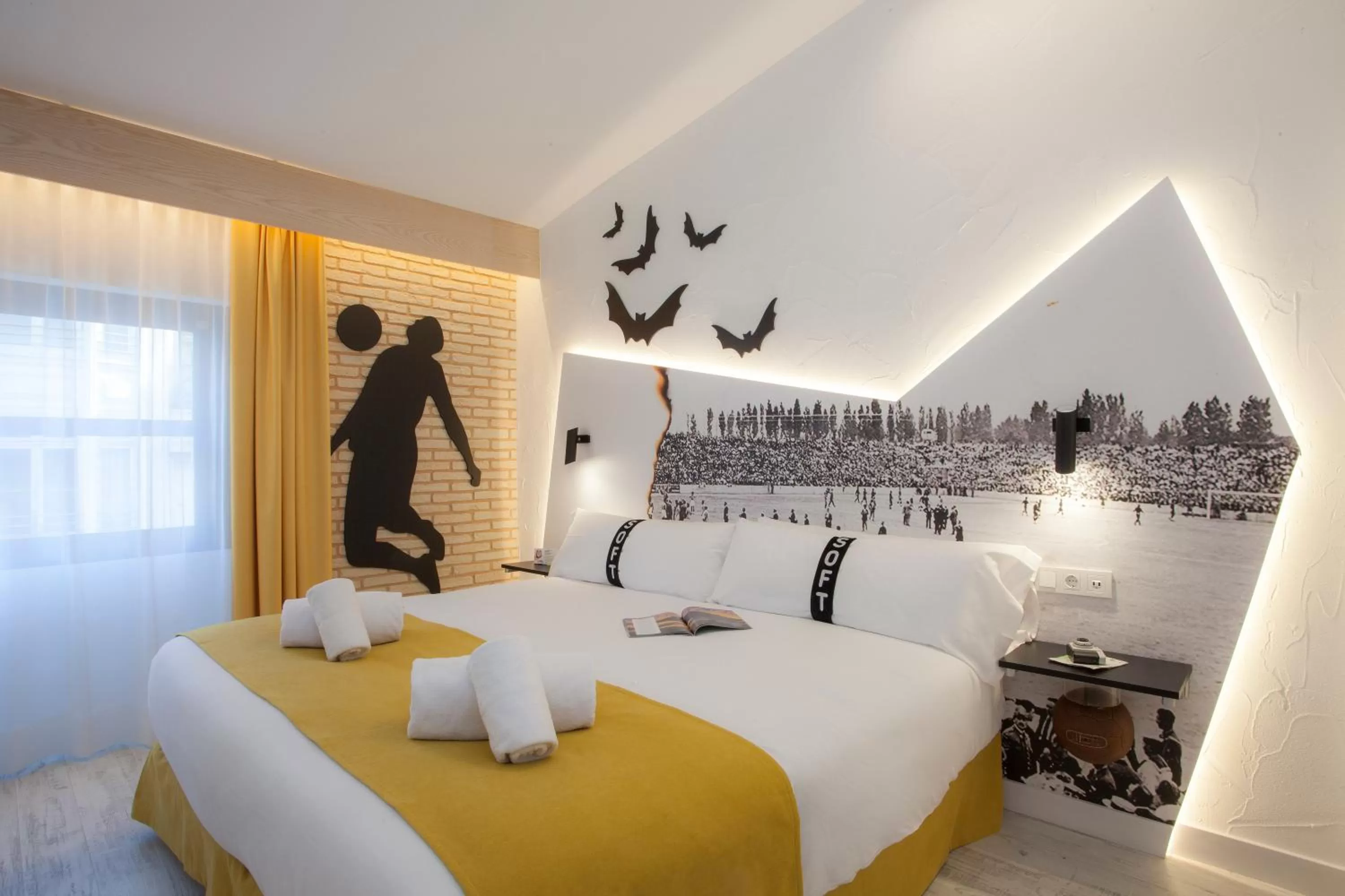 Photo of the whole room, Bed in Casual Socarrat Valencia - Adults Only