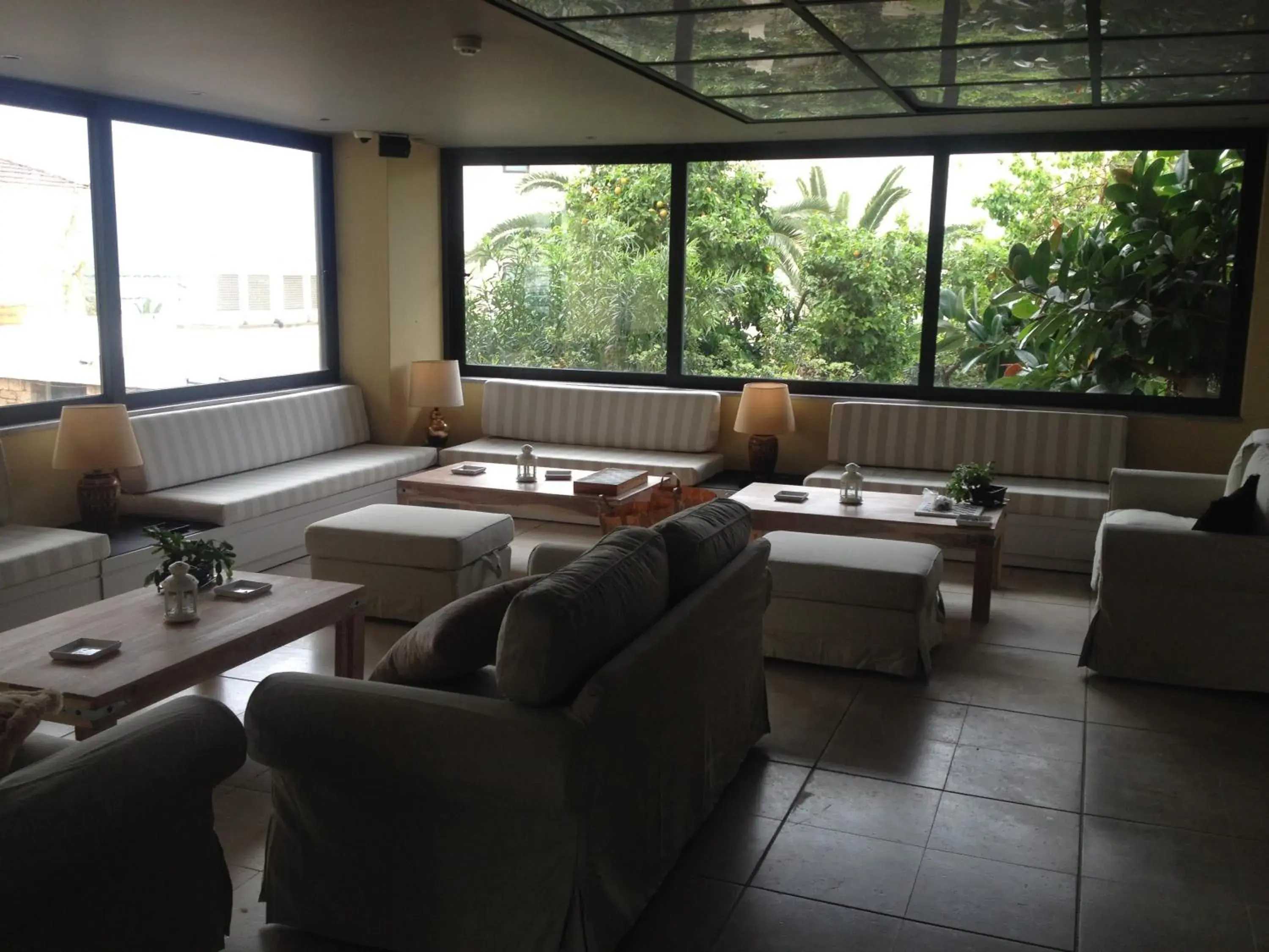 Lounge or bar, Seating Area in Jason Hotel