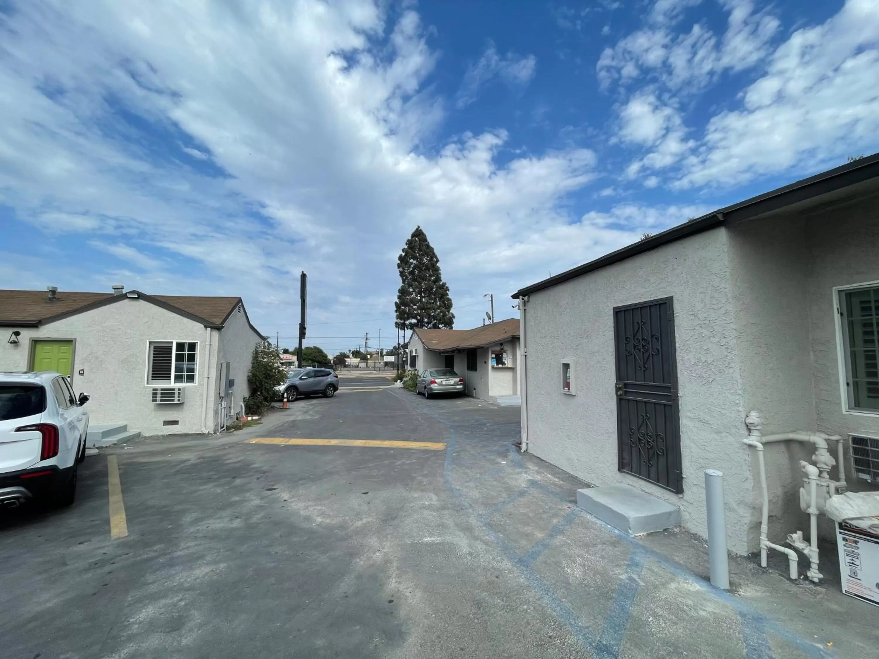 Property building in Stadium Inn & Spas