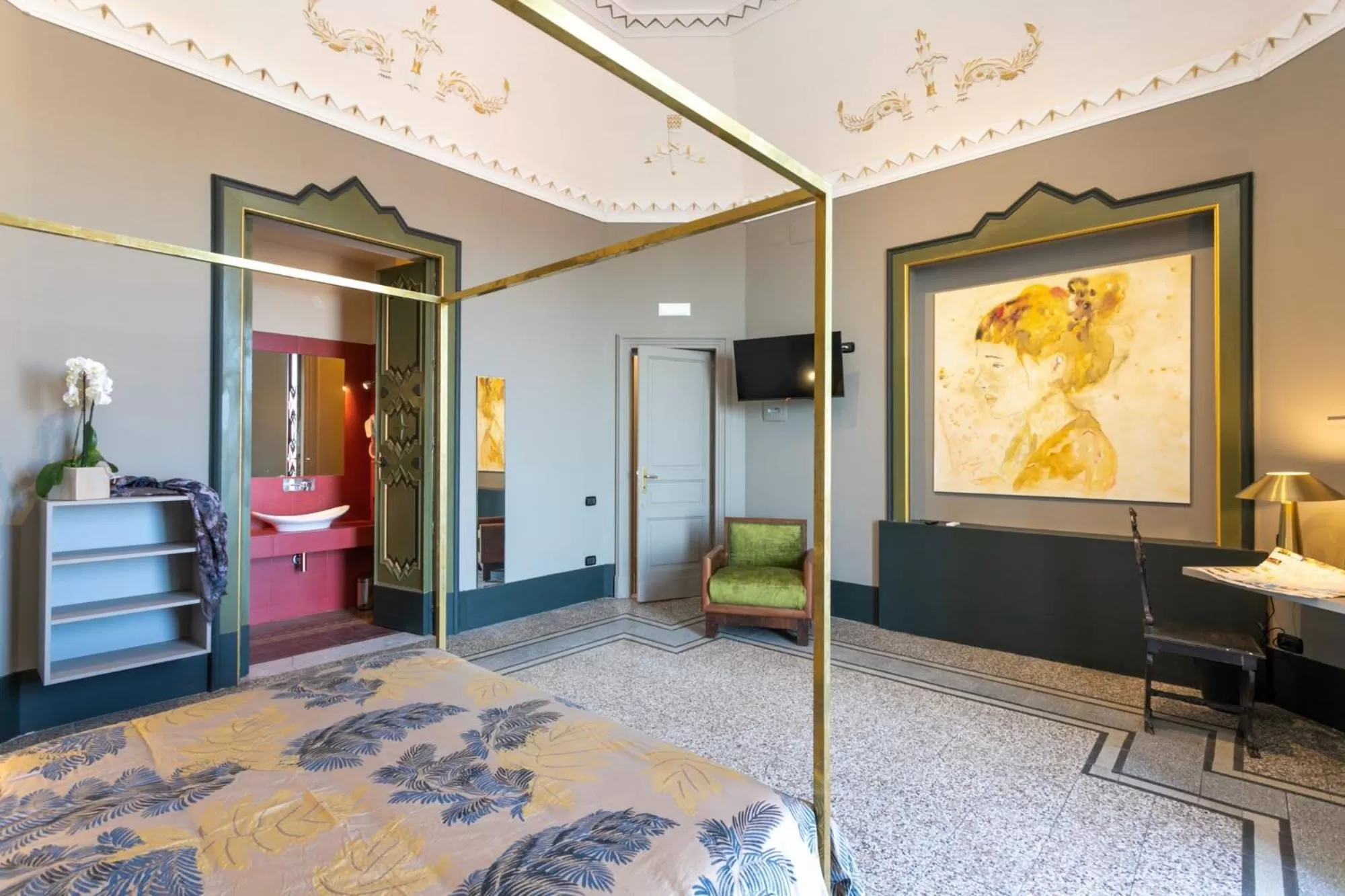 Photo of the whole room in 81 Suite and Breakfast