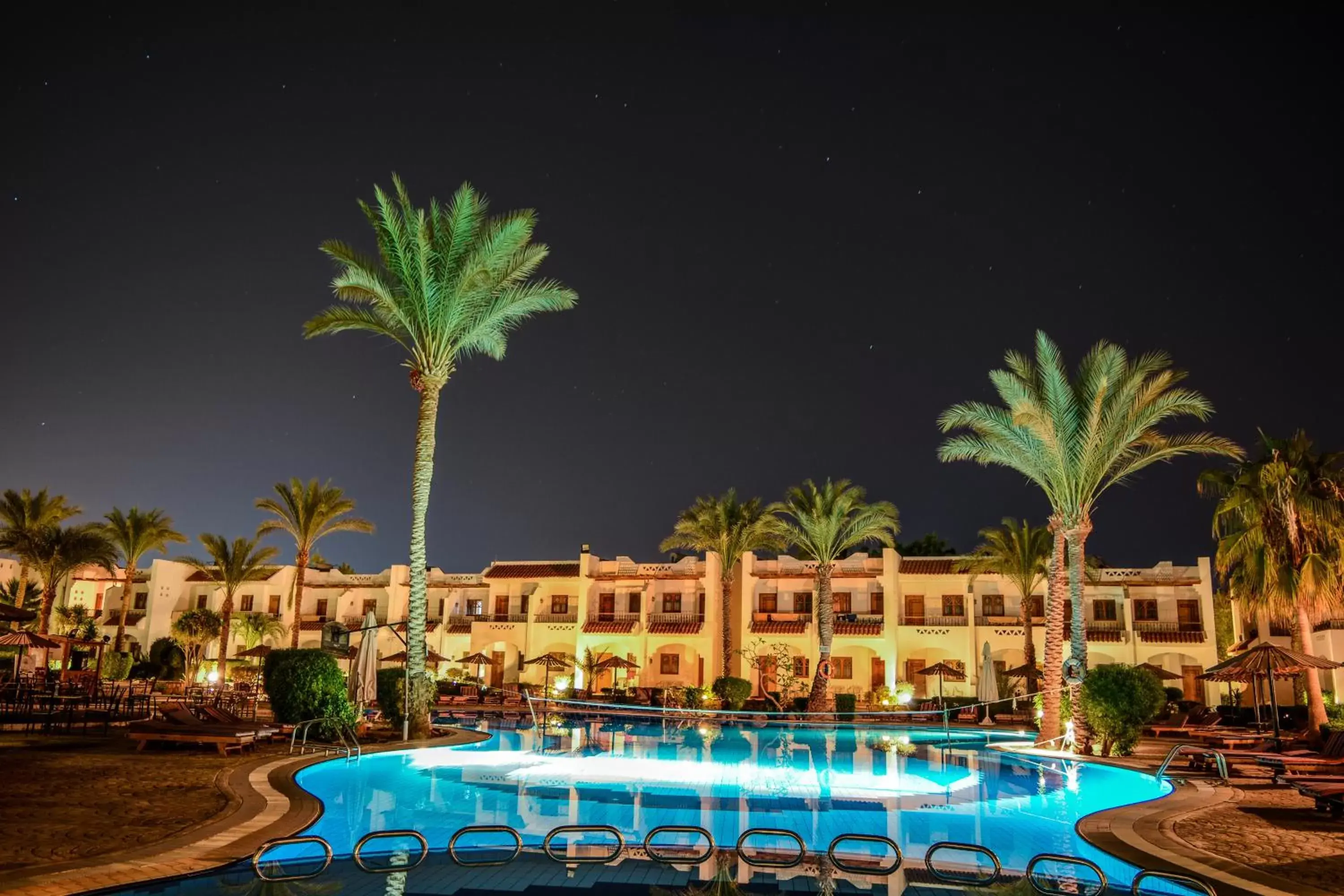 Pool view, Swimming Pool in Dive Inn Resort