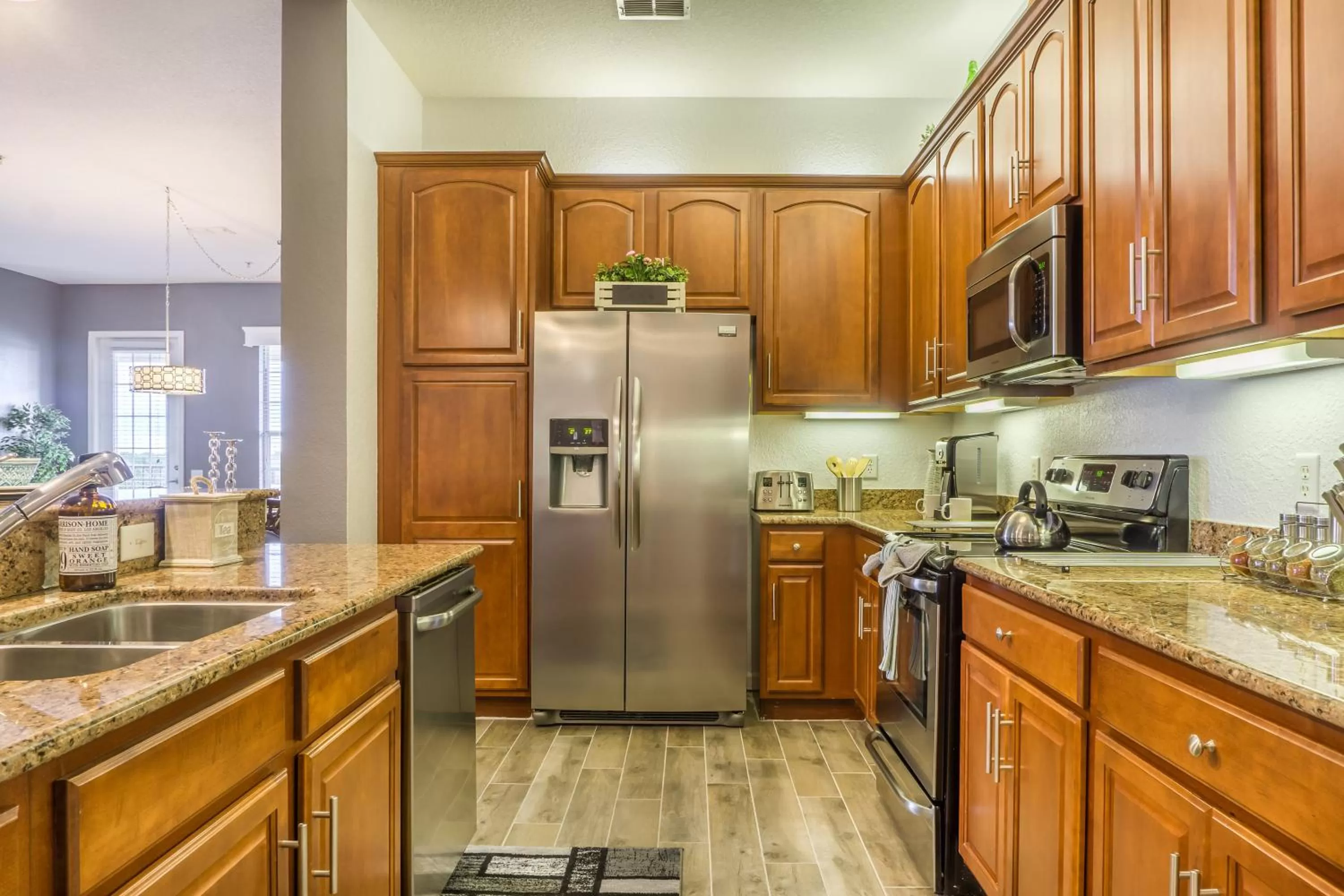 Kitchen or kitchenette in Orlando Escape
