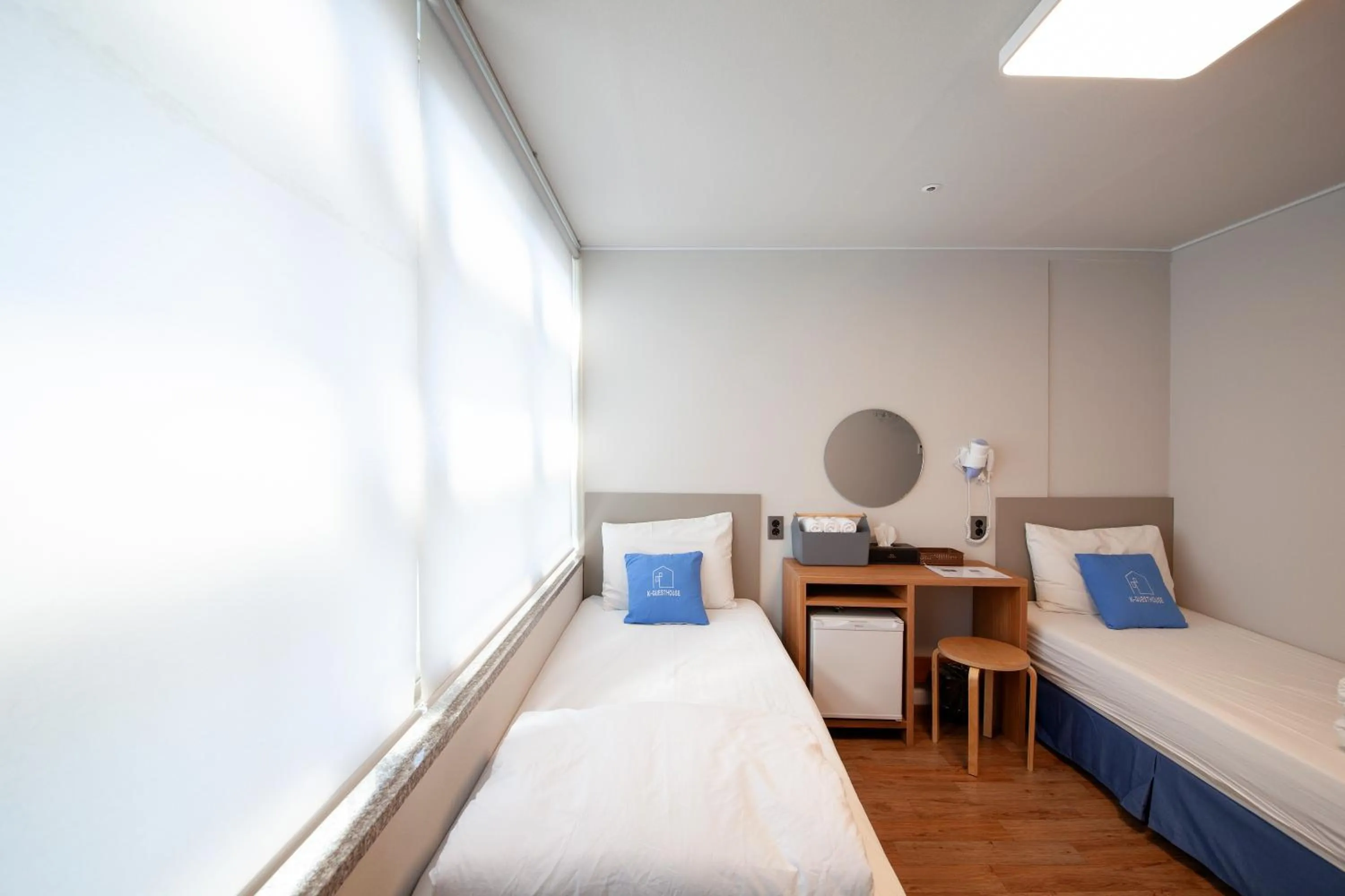 Photo of the whole room, Bed in K-Grand Hostel Dongdaemun