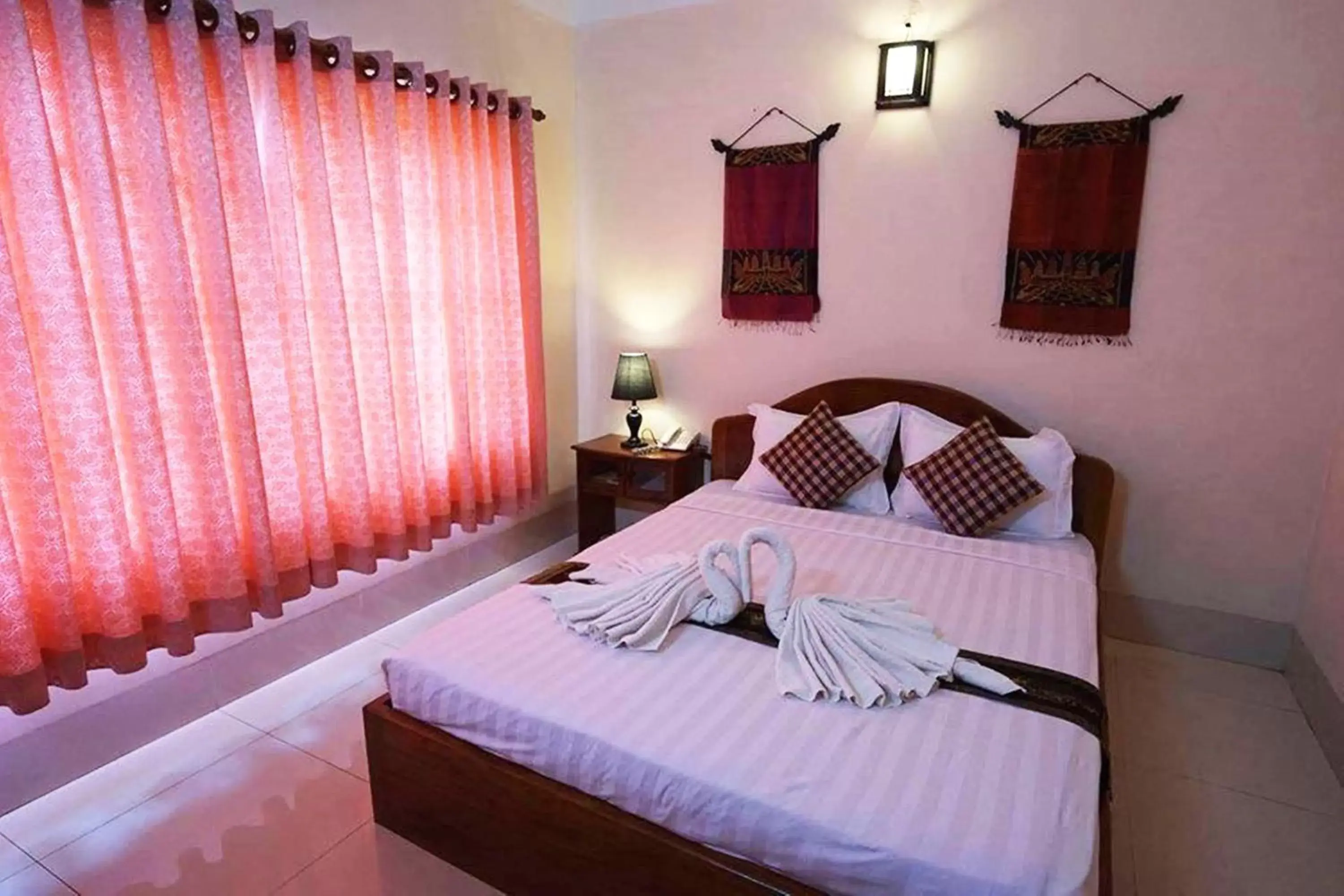 room service, Bed in Siem Reap Riverside Hotel