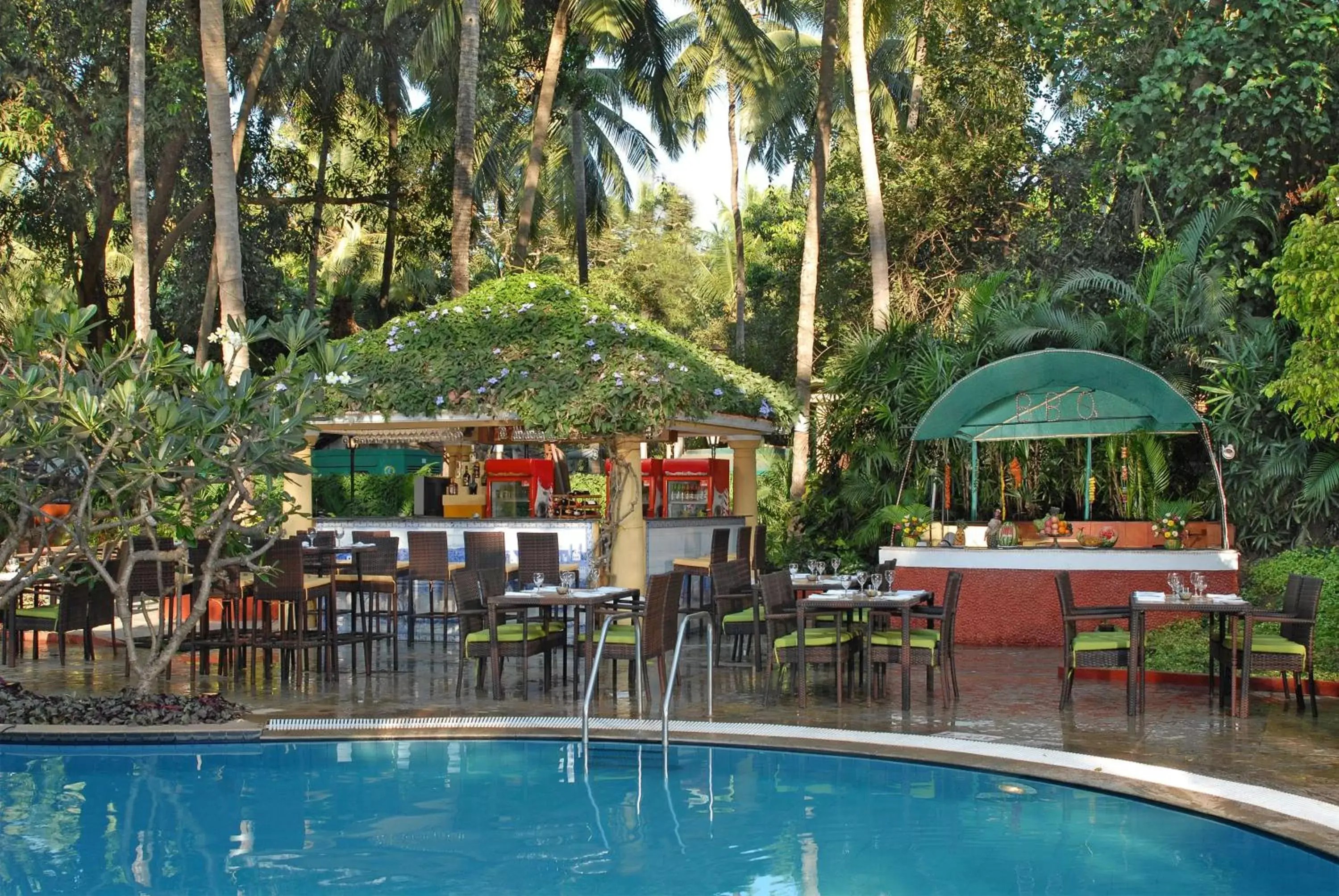 Activities, Swimming Pool in Park Inn by Radisson Goa Candolim