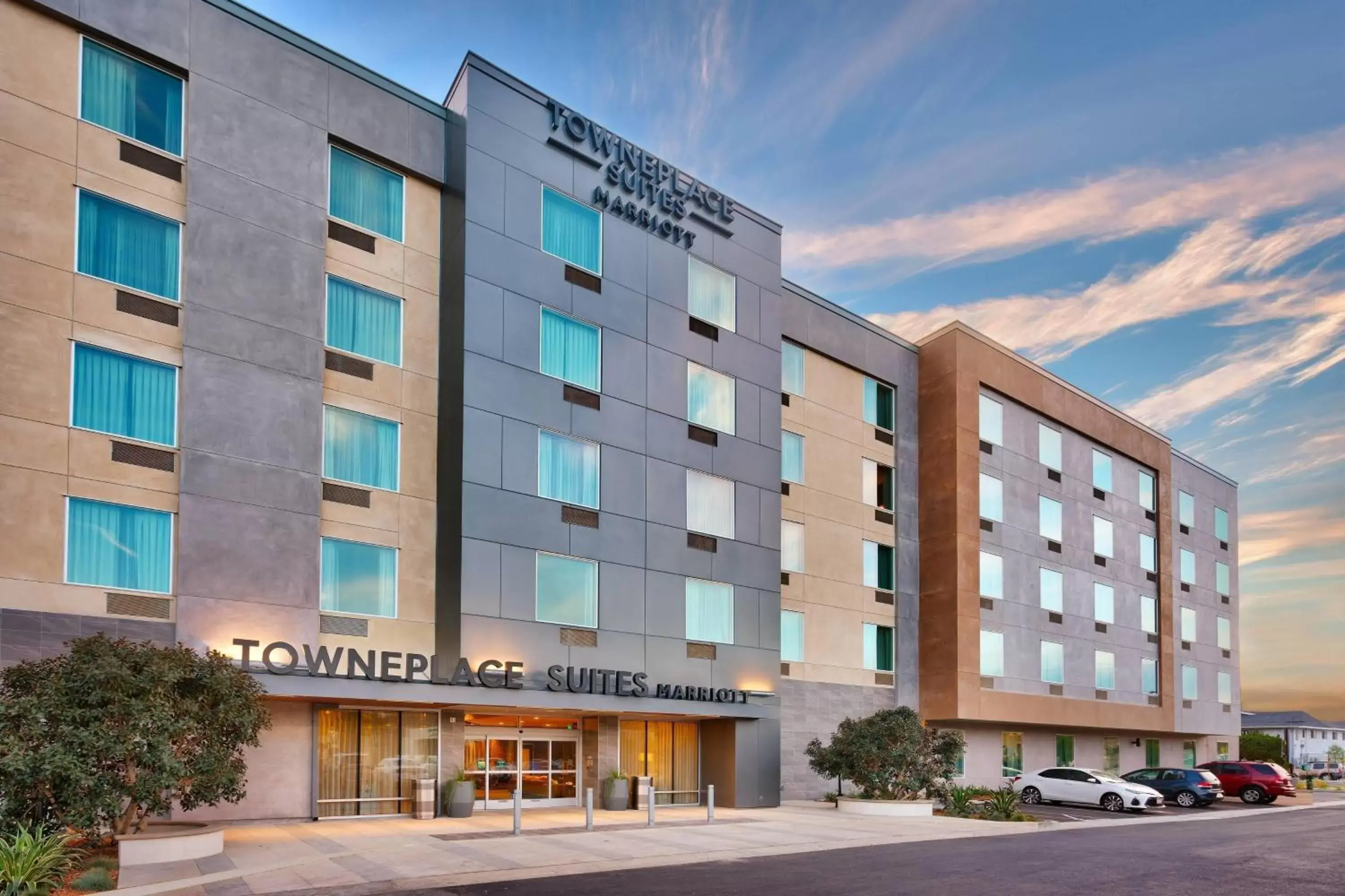 Property Building in TownePlace Suites by Marriott Los Angeles LAX/Hawthorne