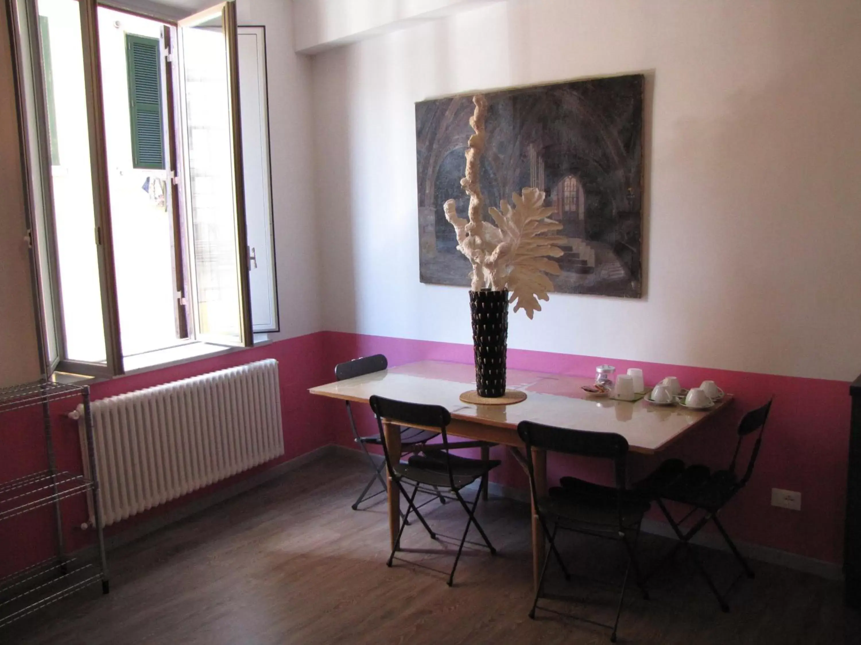 Living room, Dining Area in Trastevere Colors