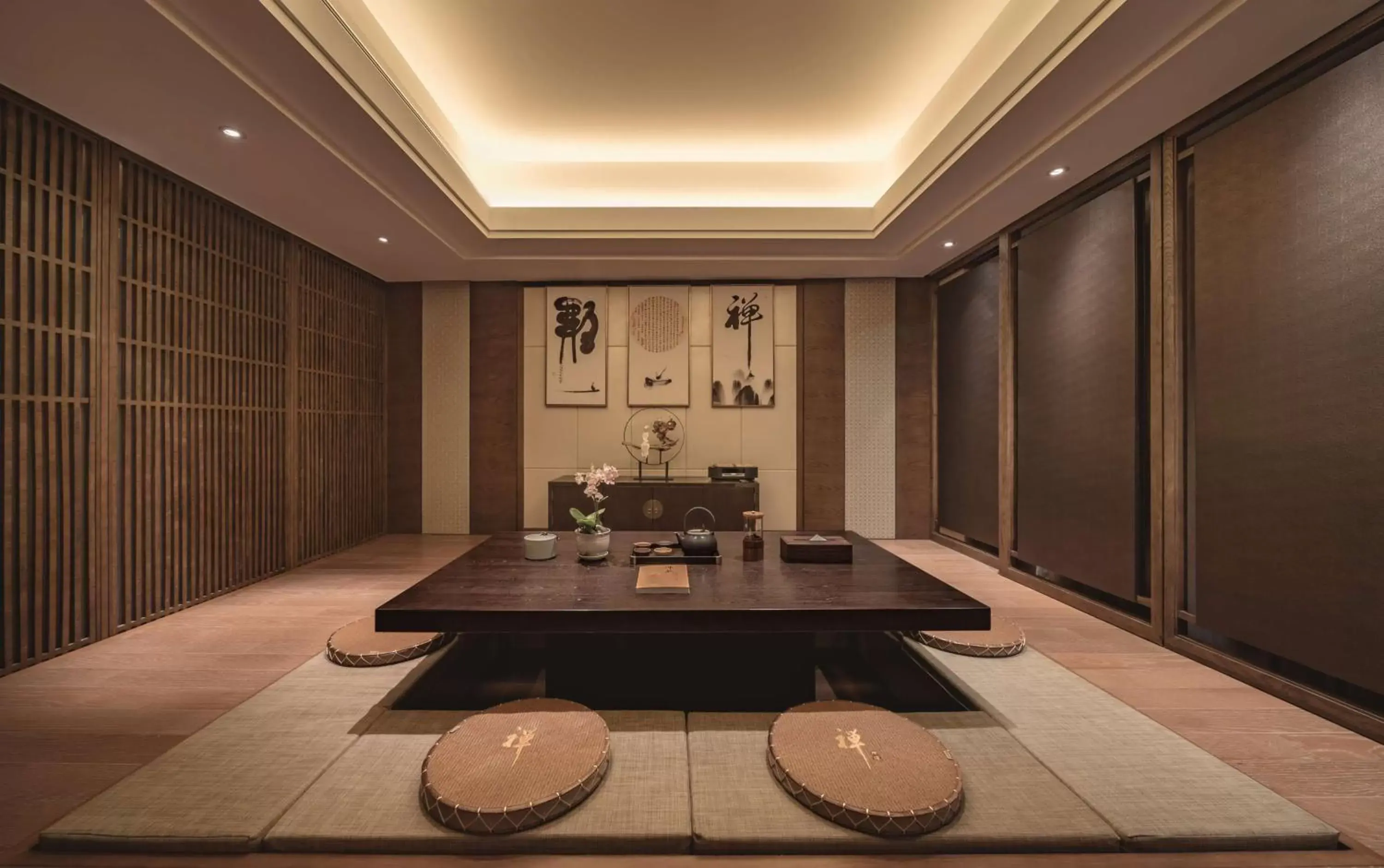 Living room in Hilton Zhoushan