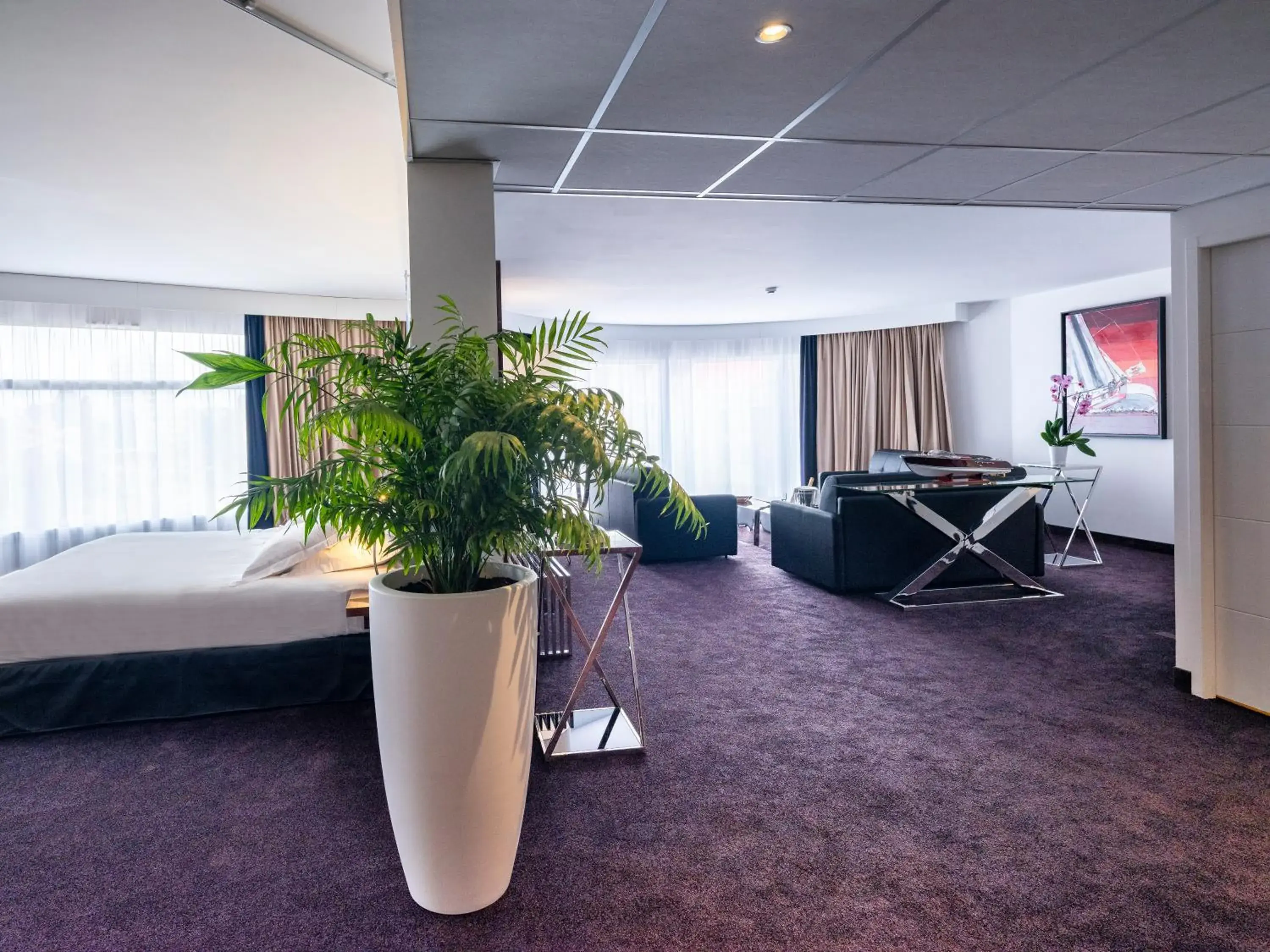 Photo of the whole room in Westotel Le Pouliguen Photo of the whole room in Westotel Le Pouliguen