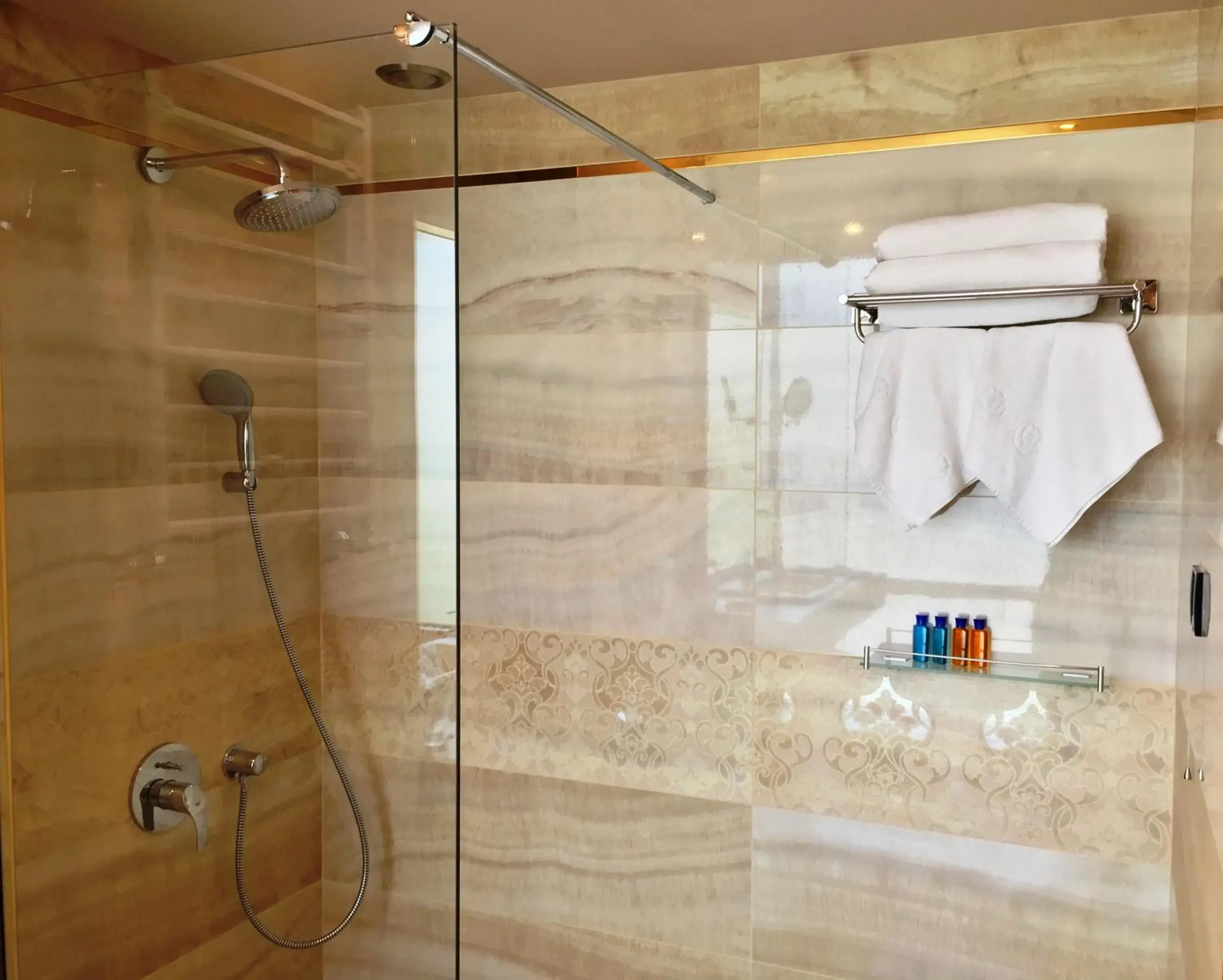 Shower, Bathroom in Hotel Golden Tulip Varna