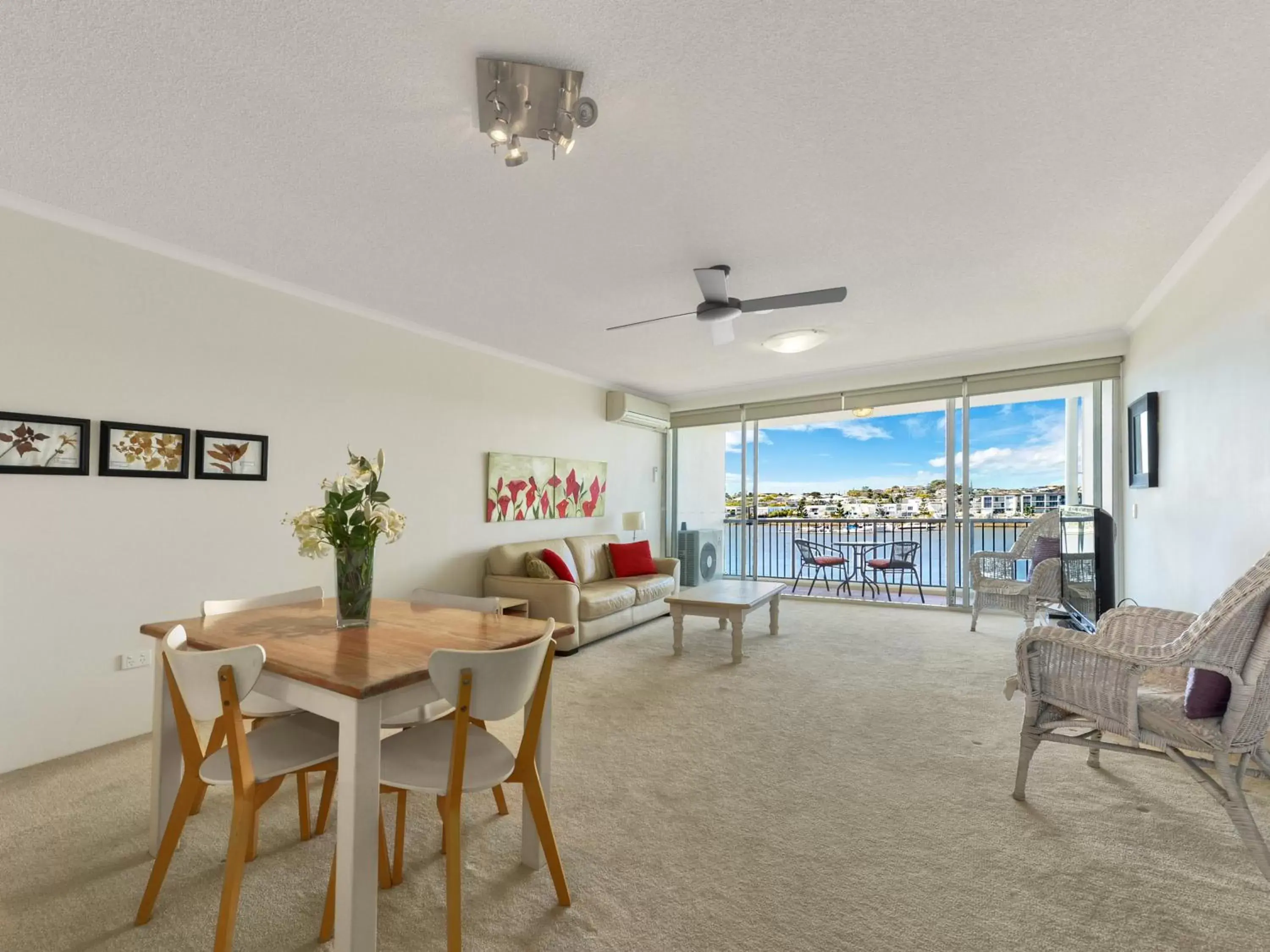 Balcony/Terrace in Goldsborough Place Apartments