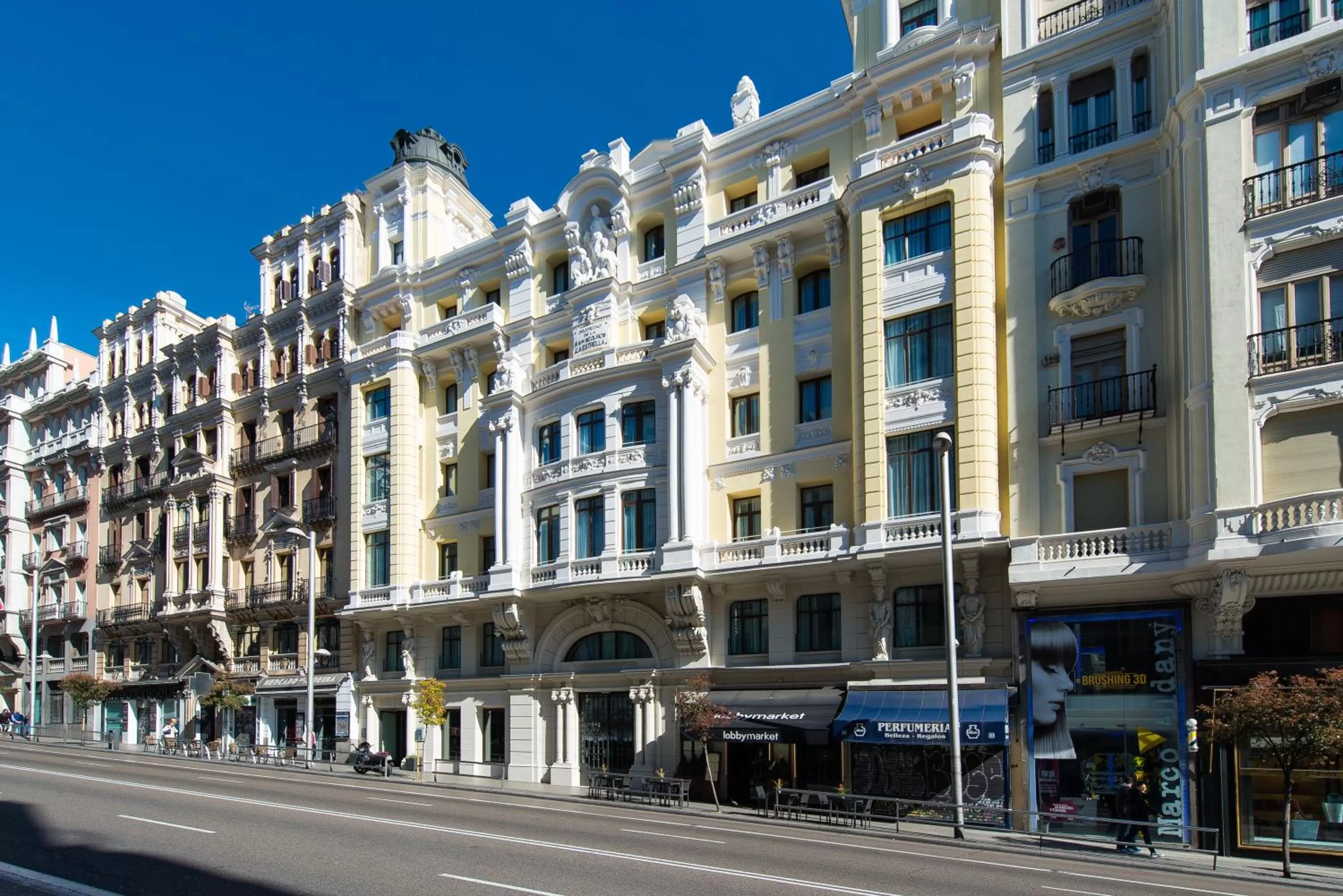 Facade/entrance in Vincci The Mint