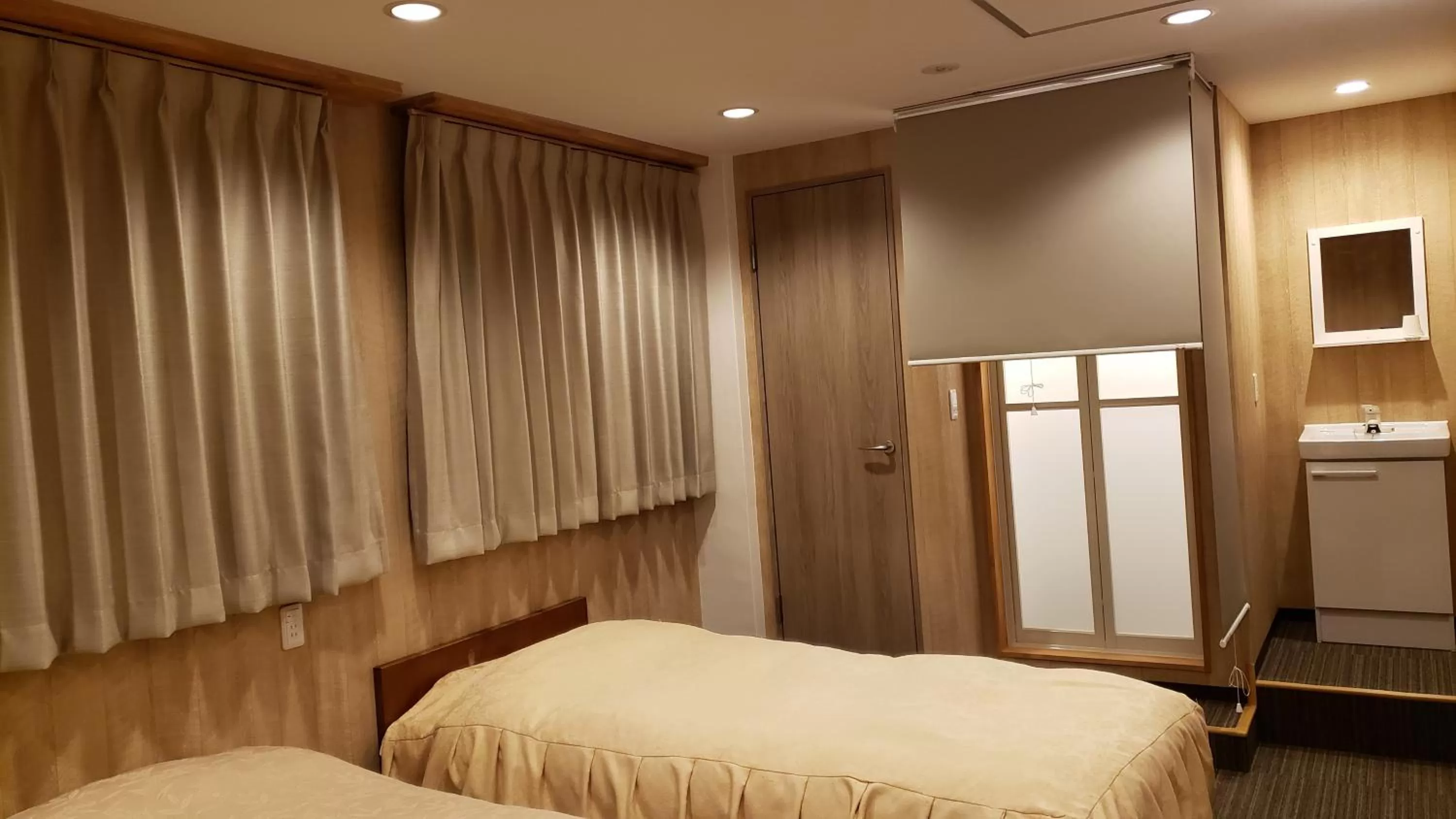 Bedroom, Bed in Fukiya