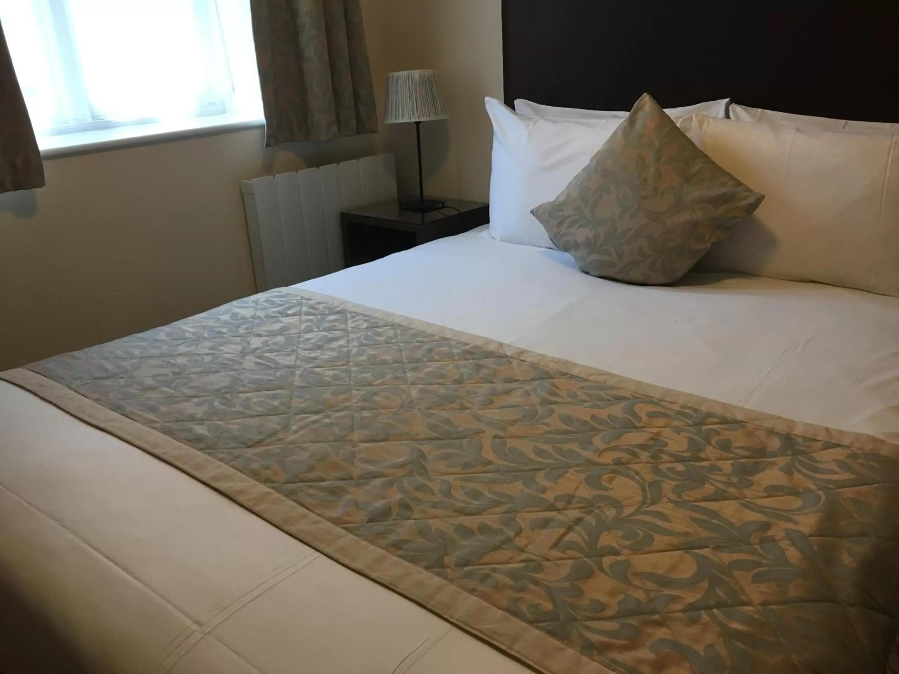 Bed in The Star and Garter Hotel