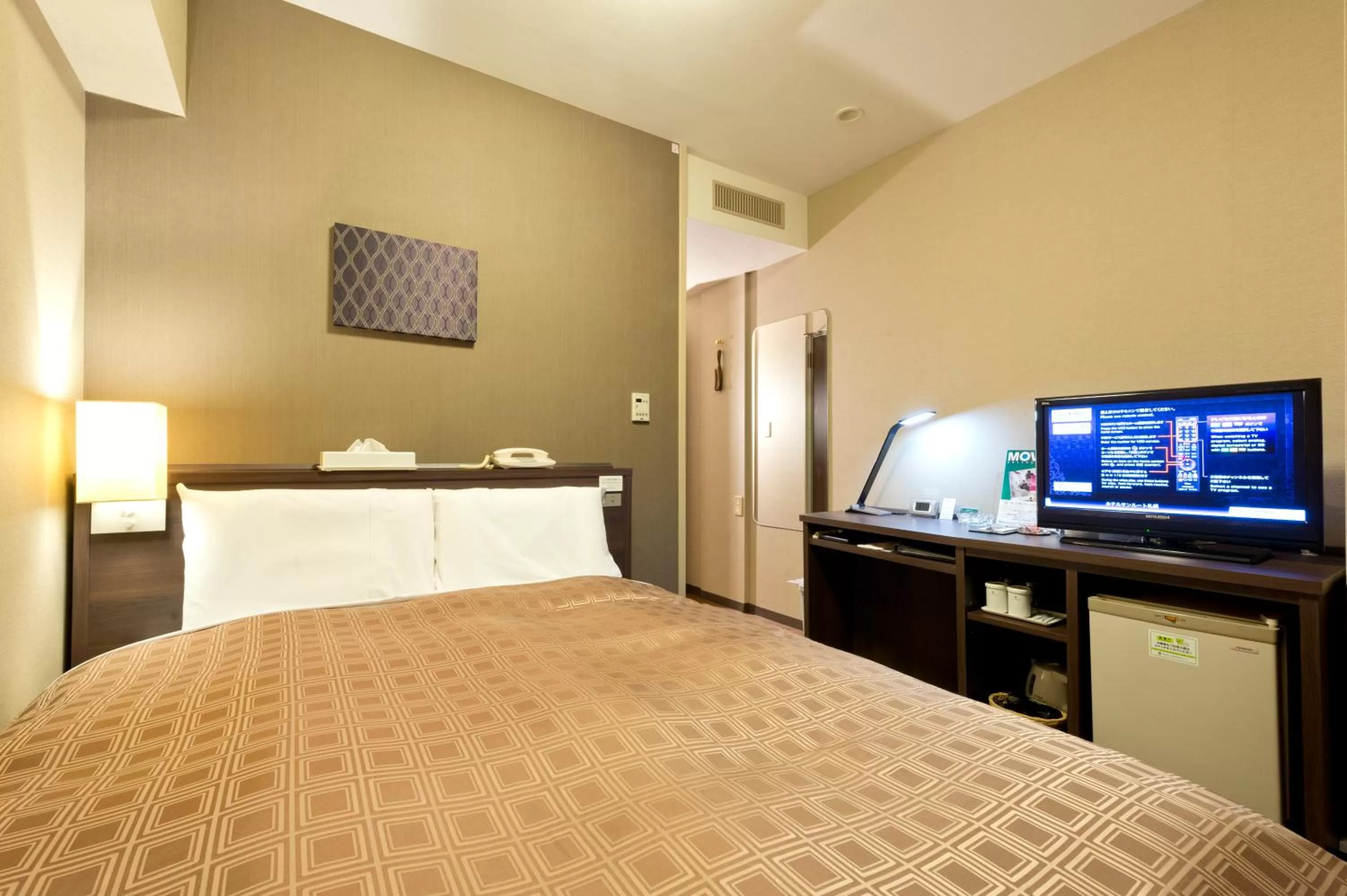 Photo of the whole room in Hotel Sunroute Sapporo