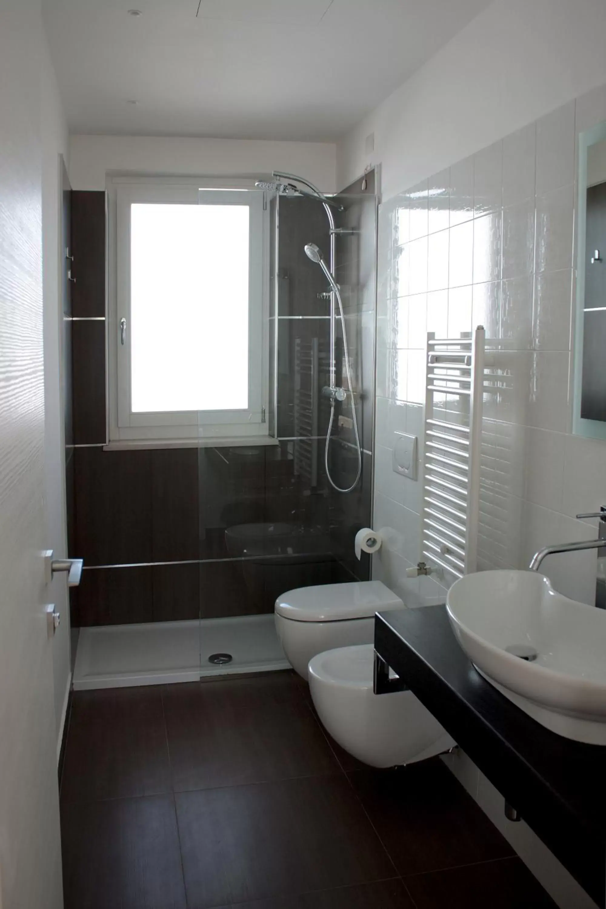 Bathroom in Hotel Cave Del Sole