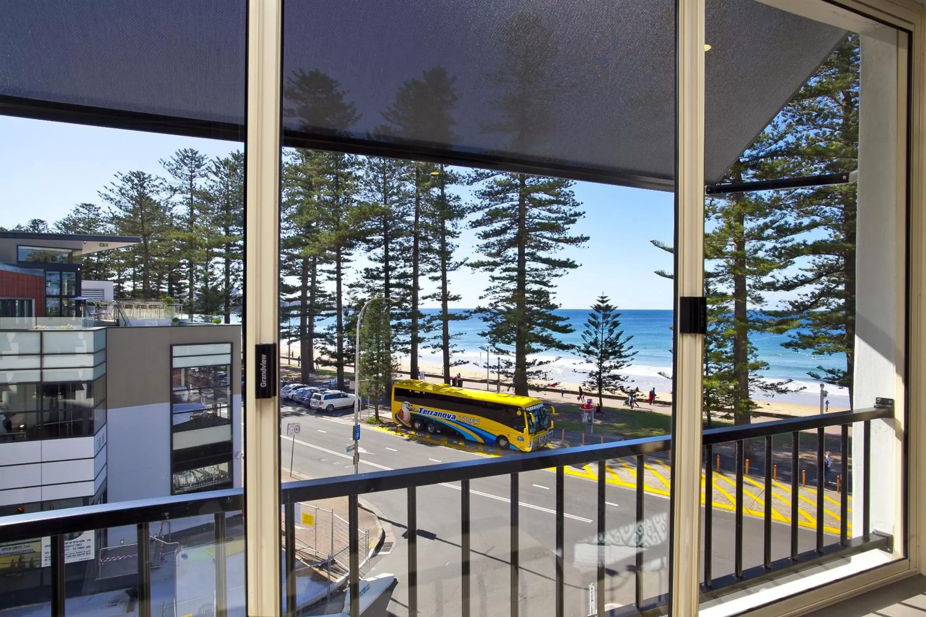 Sea view in Manly Paradise Motel & Apartments