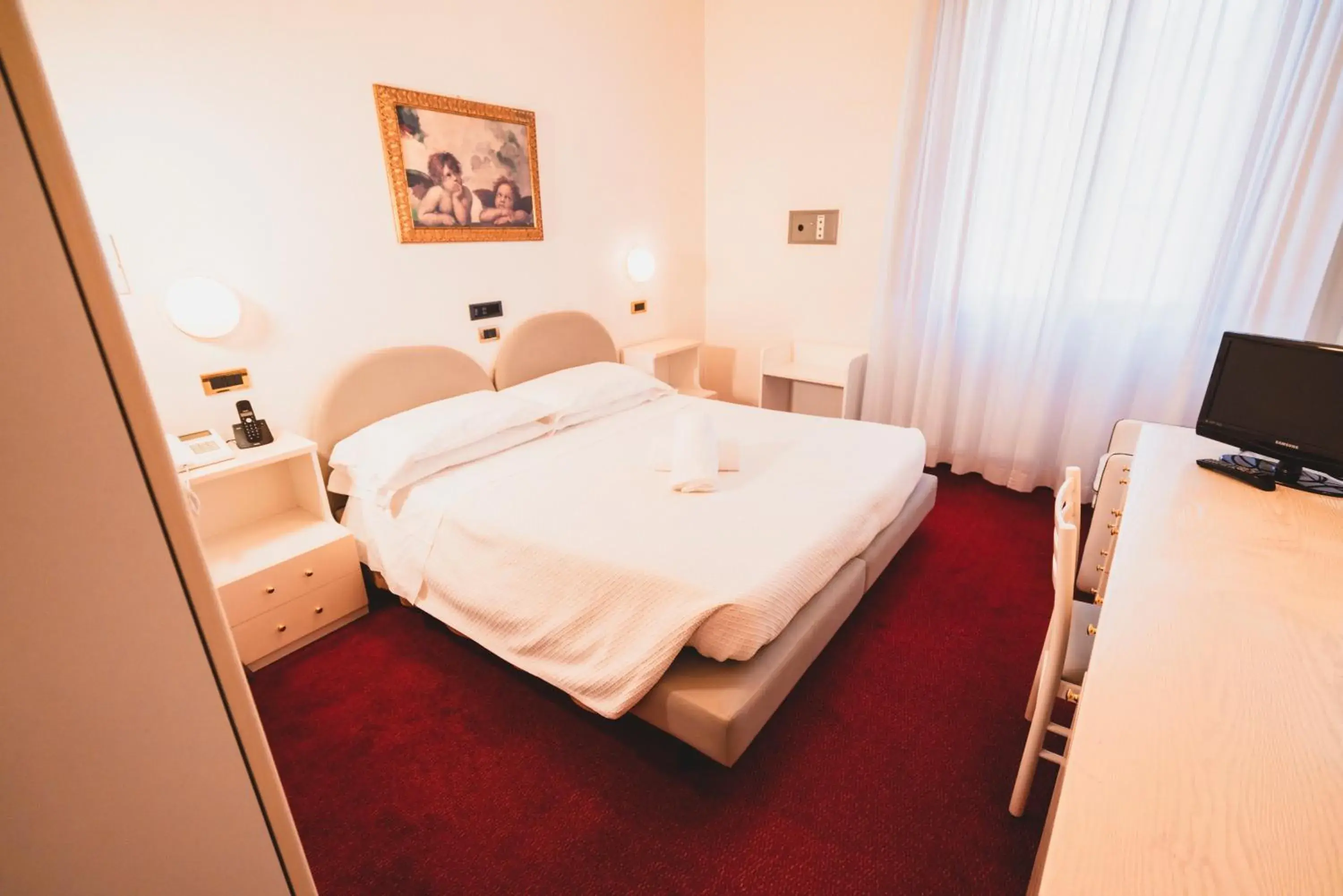 Bed in Grand Hotel Milano