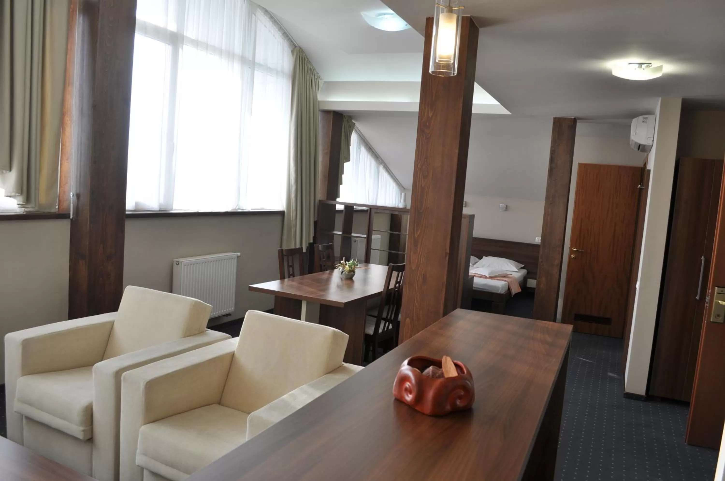 Day, Bed in Euro House Hotel