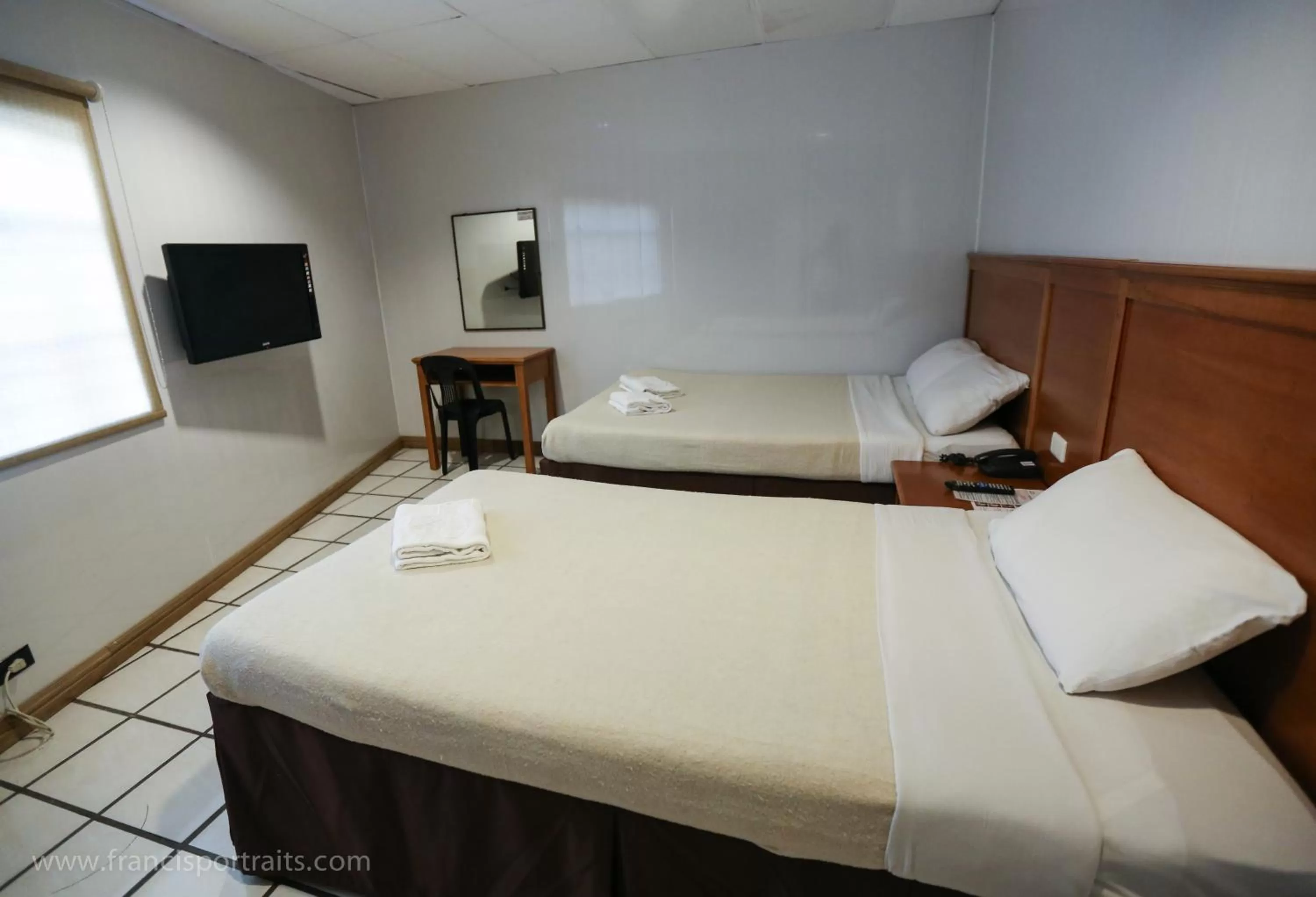 Bedroom, Bed in Value Star Inn