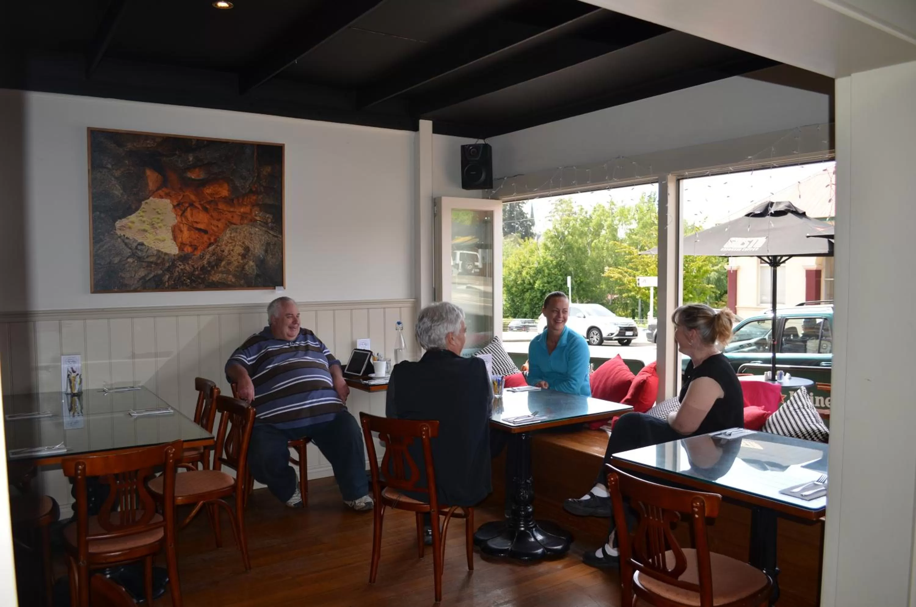 Restaurant/places to eat in The Empire Hotel Deloraine