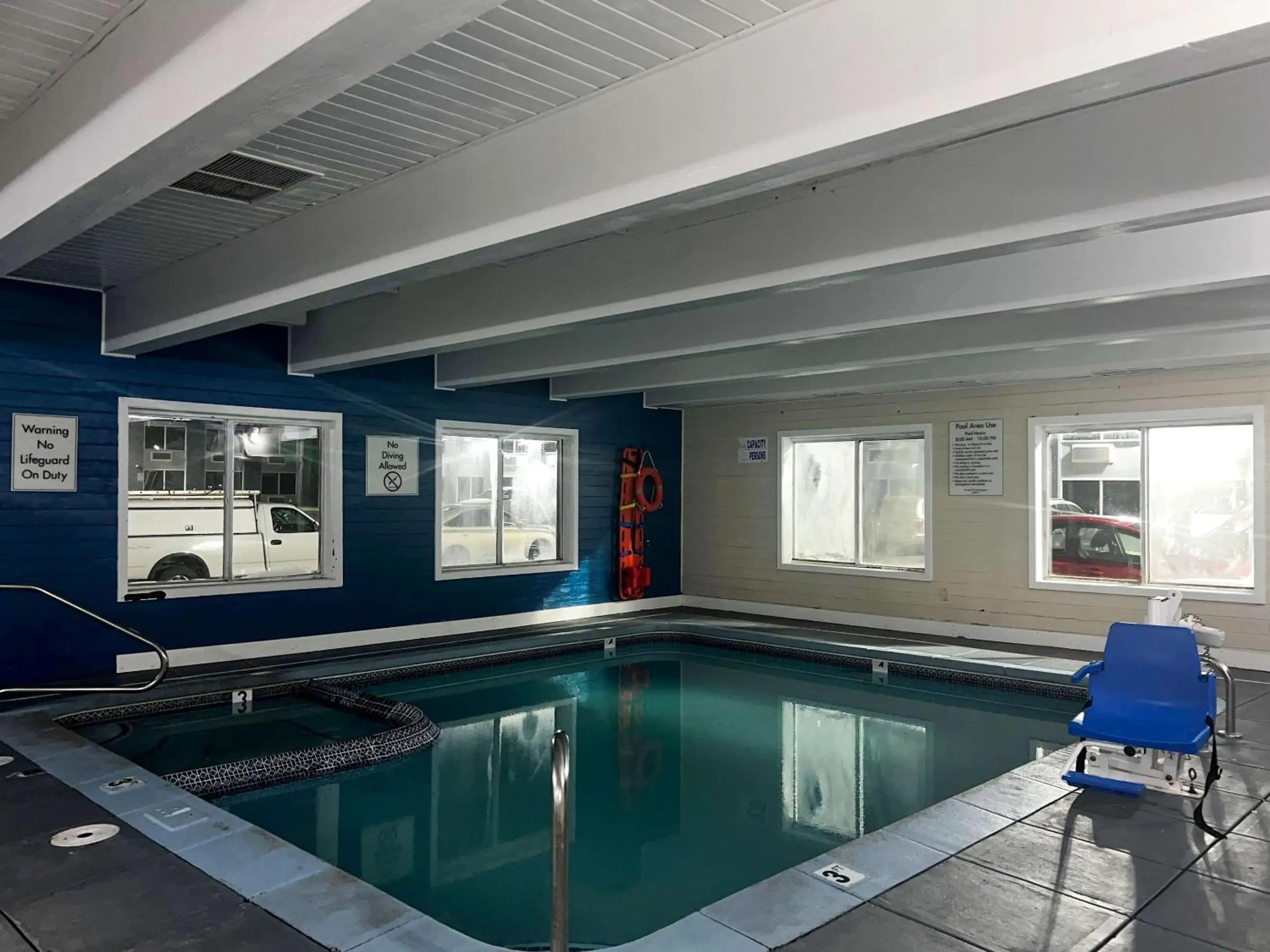 Swimming Pool in Clarion Inn & Suites