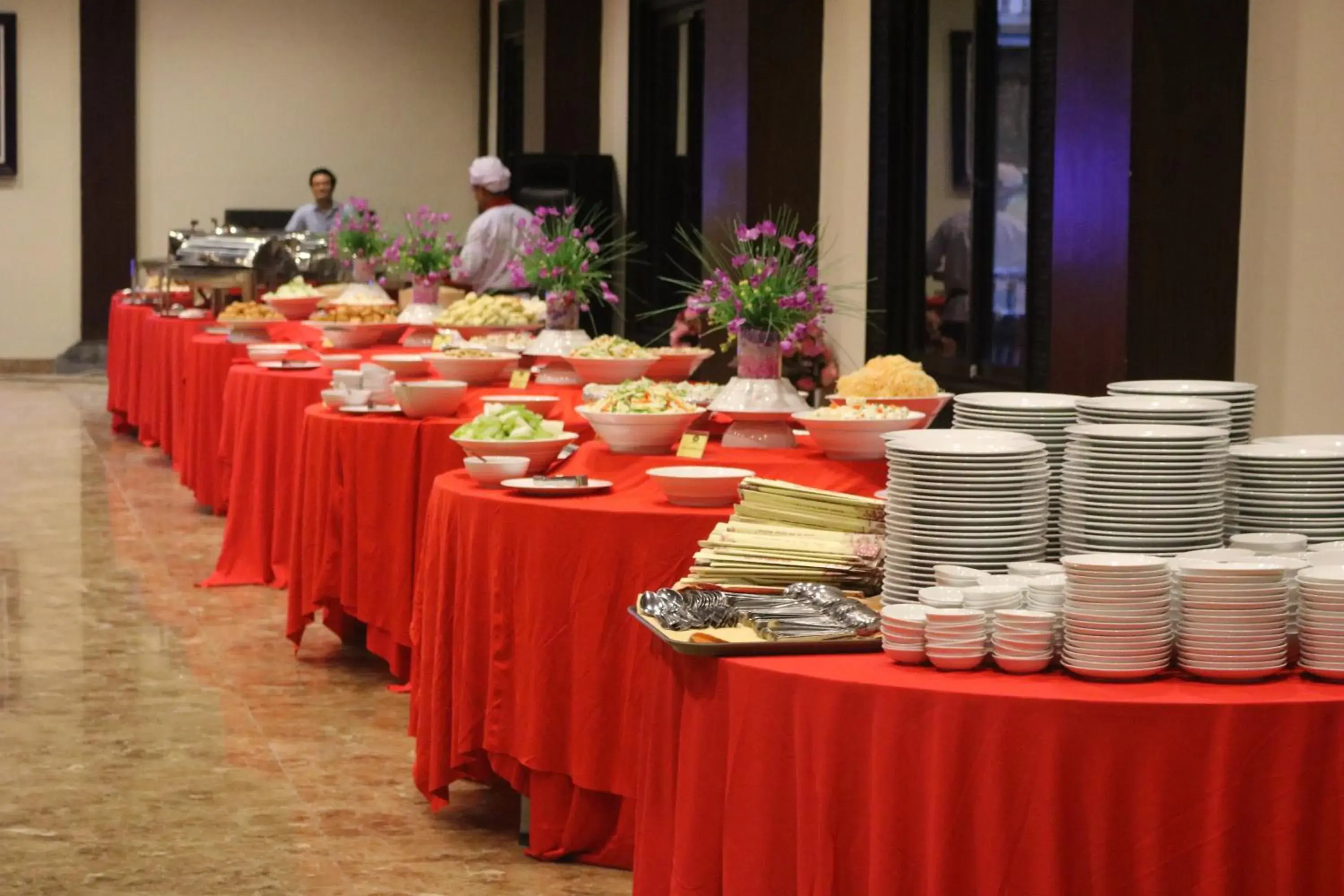 Restaurant/places to eat, Banquet Facilities in Bai Dinh Hotel