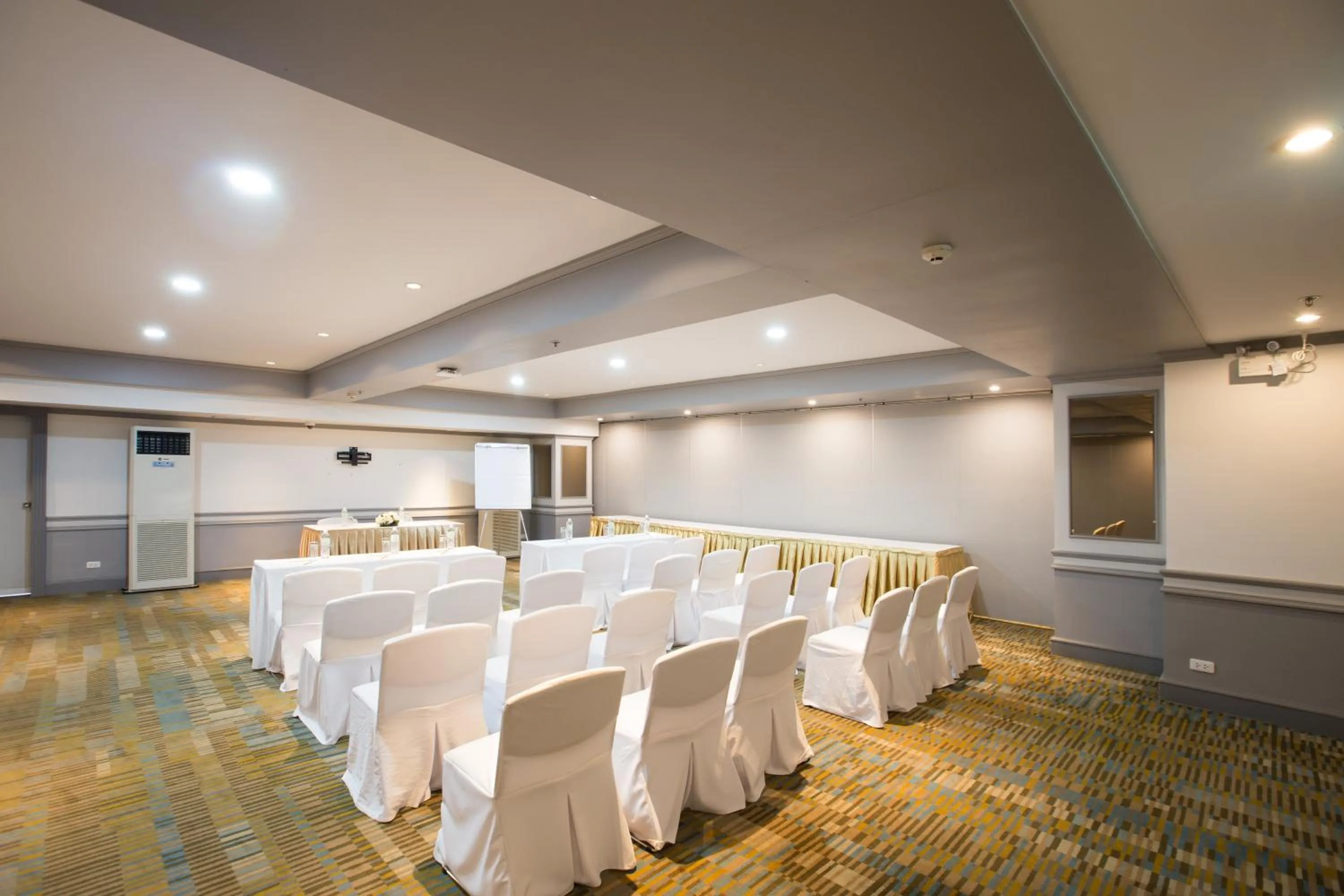 Business facilities in The Pantip Hotel Ladprao Bangkok