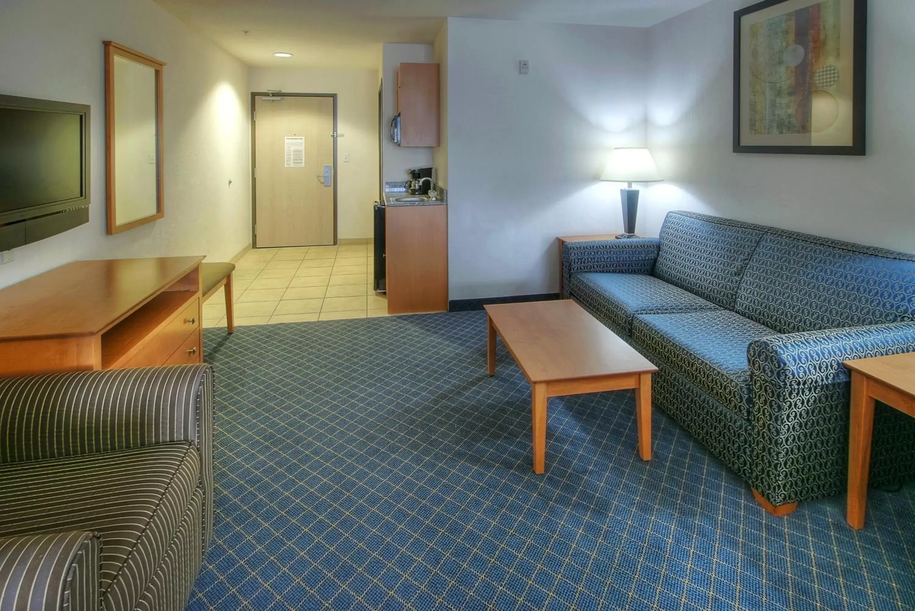Photo of the whole room, Seating Area in Holiday Inn Express Hotel & Suites Carlsbad, an IHG Hotel