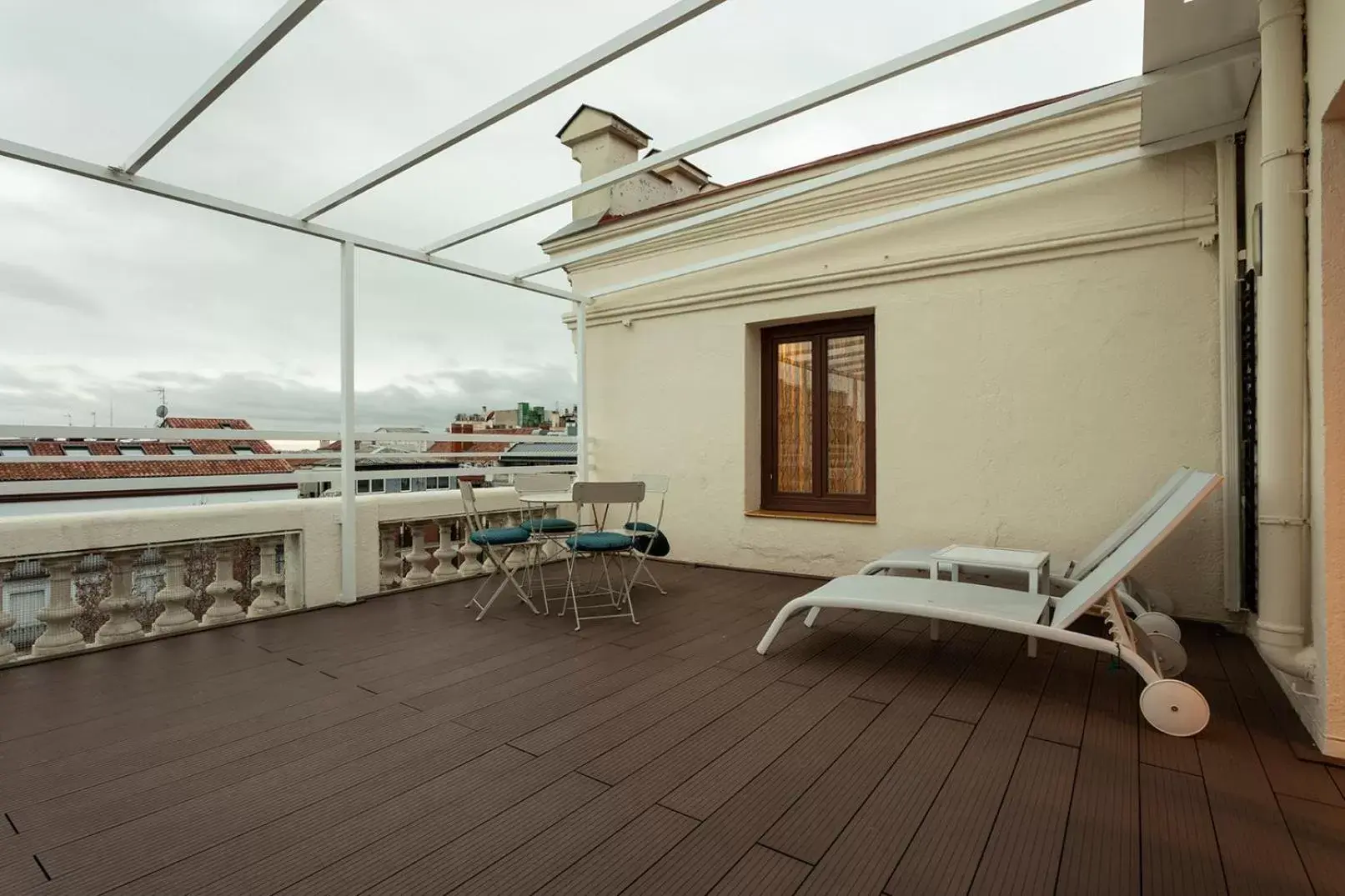 Balcony/Terrace in Petit Palace Lealtad Plaza