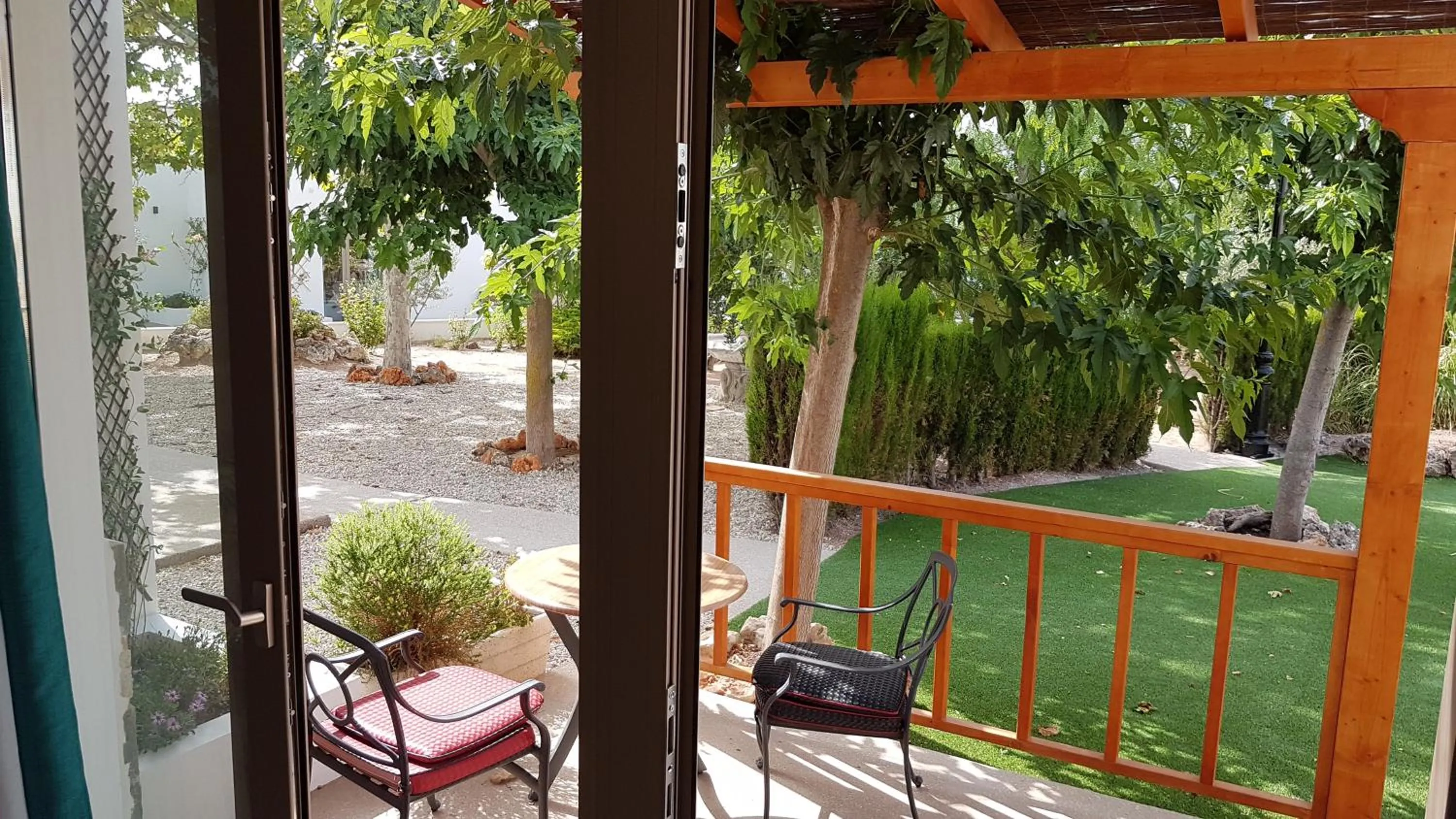 Garden view in Artmonia