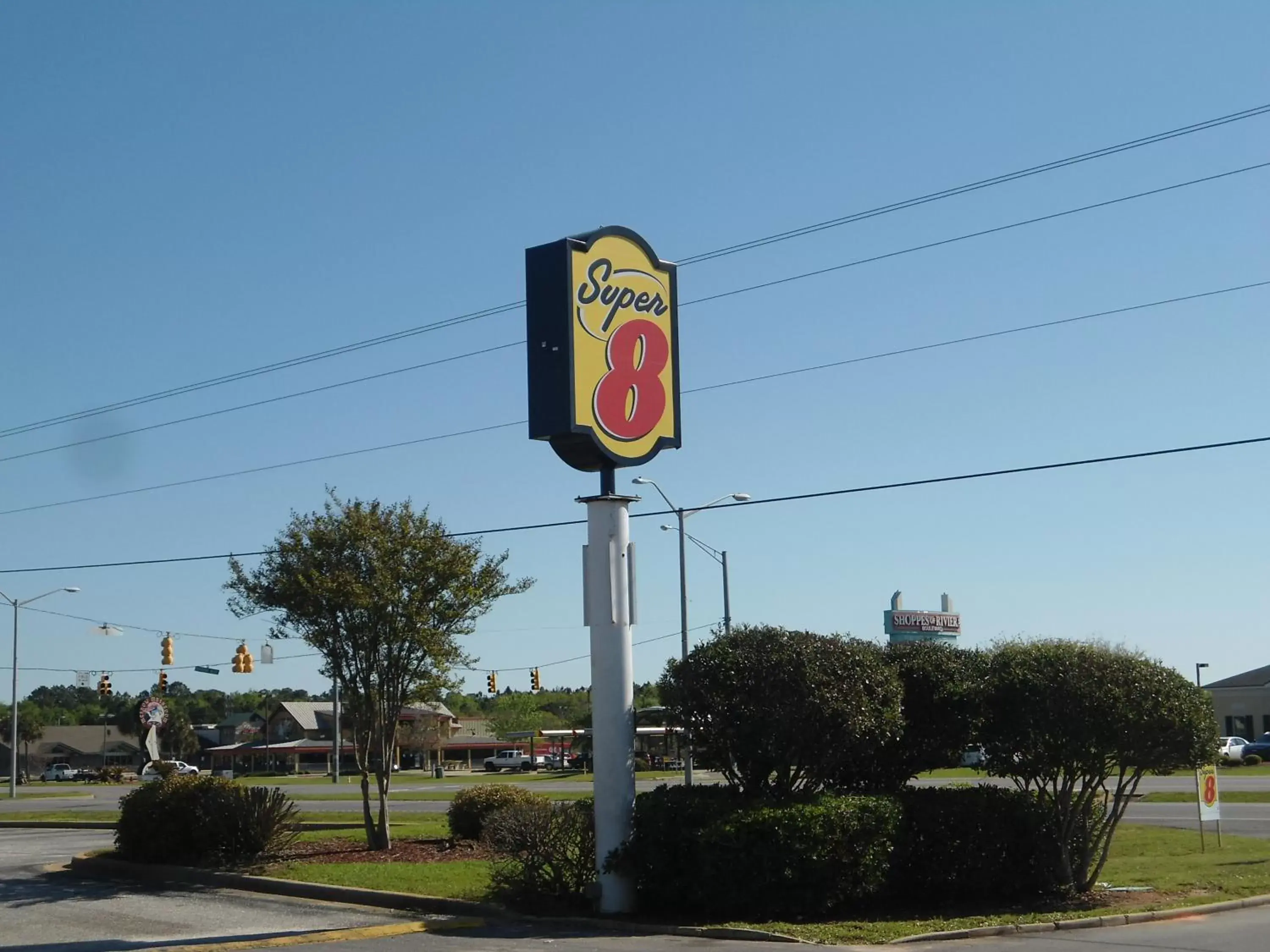 Facade/entrance, Property Building in Super 8 by Wyndham Foley