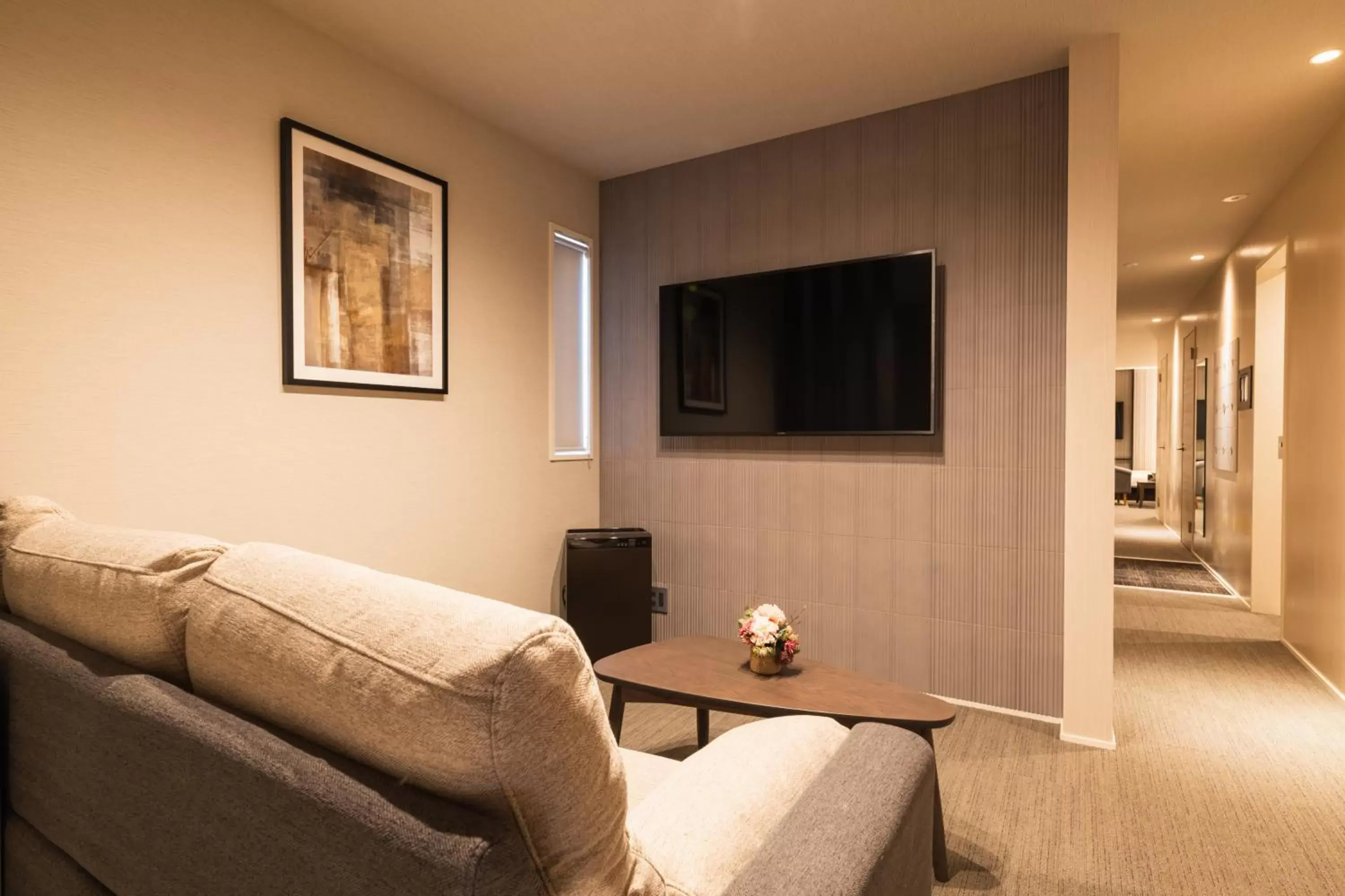 Photo of the whole room in GRAND BASE Hakata Naraya Photo of the whole room in GRAND BASE Hakata Naraya