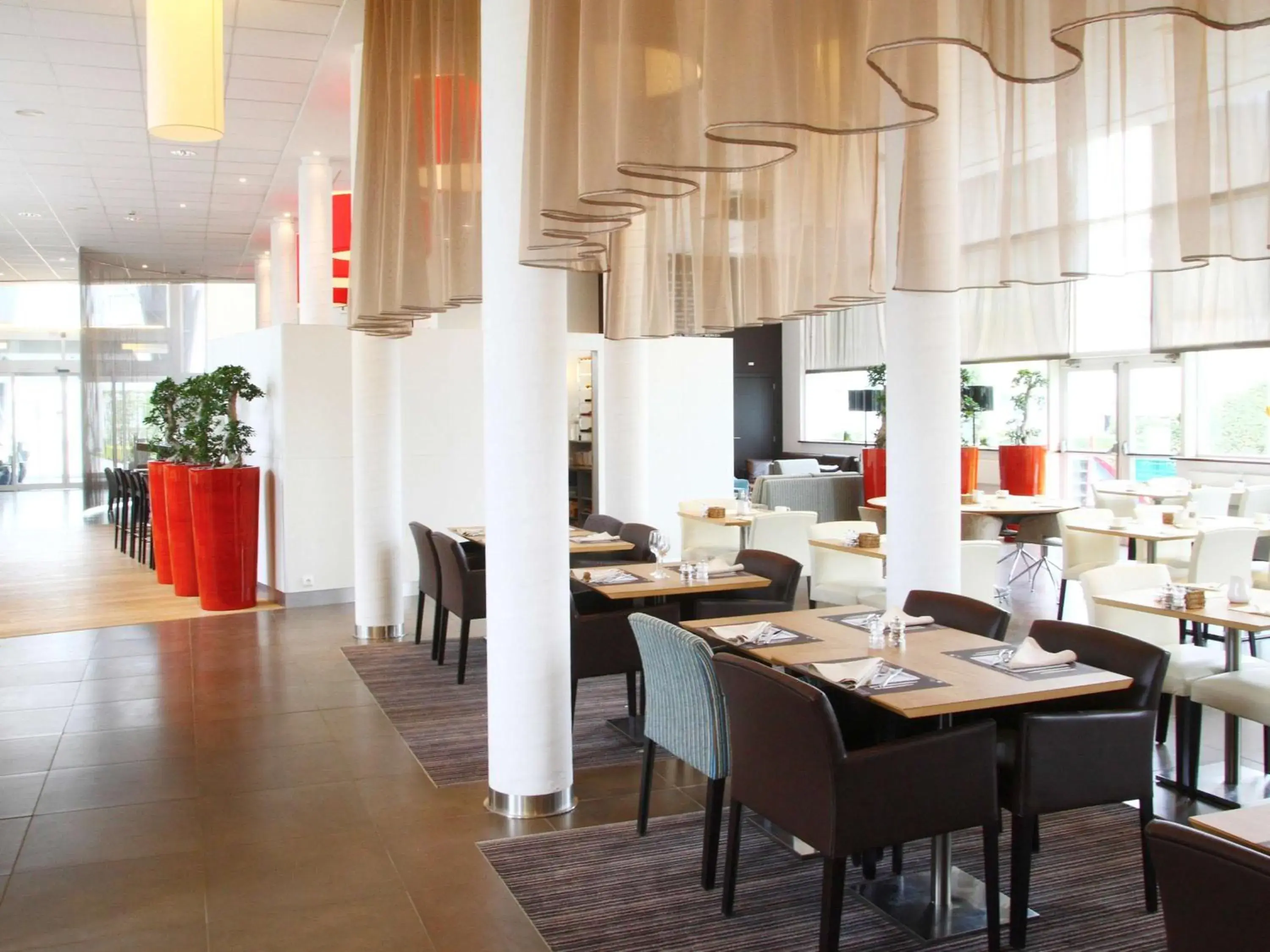 Restaurant/Places to Eat in Novotel Brugge Centrum