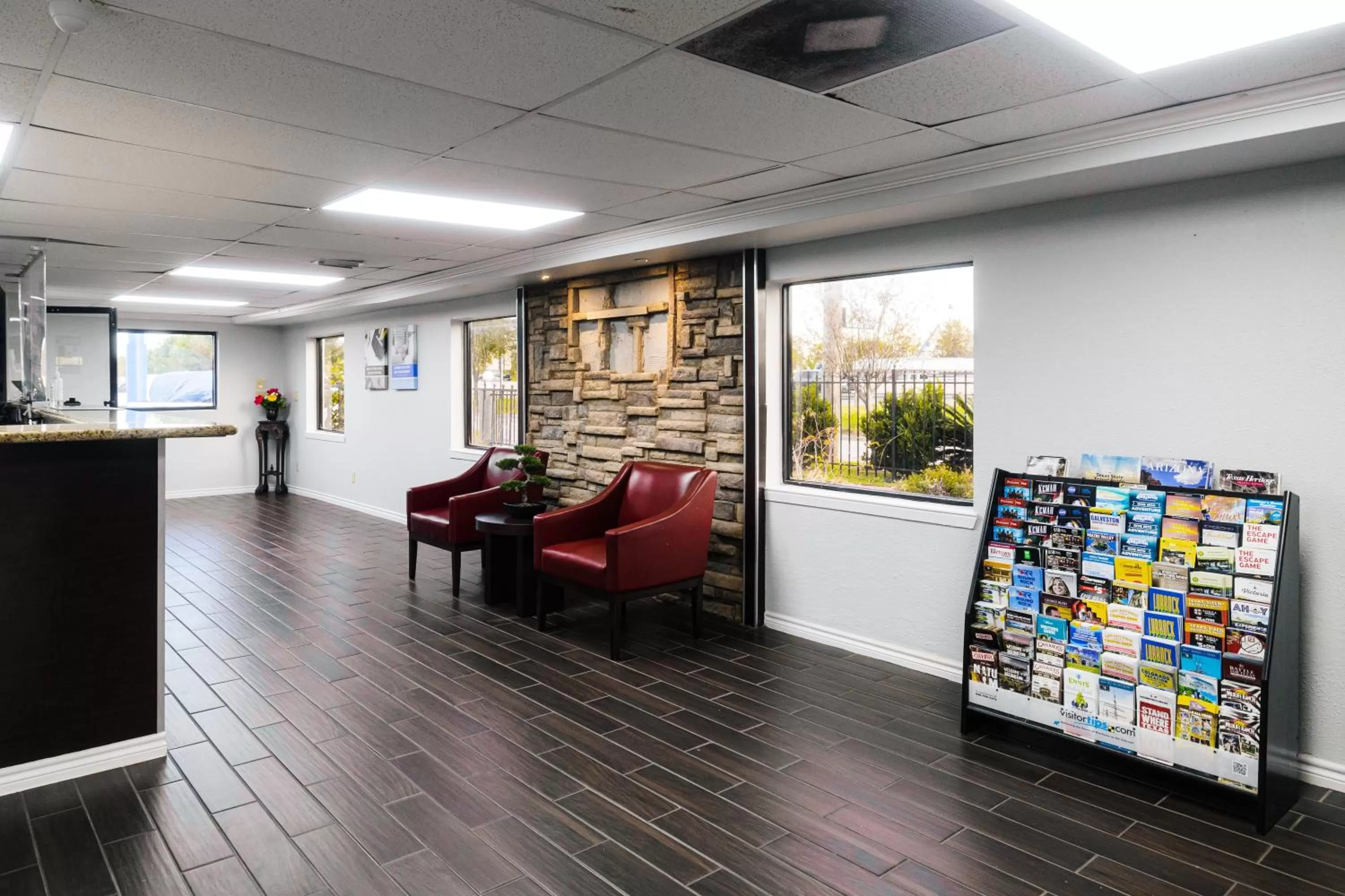 Lobby or reception in Studio 6 Channelview TX Baytown West