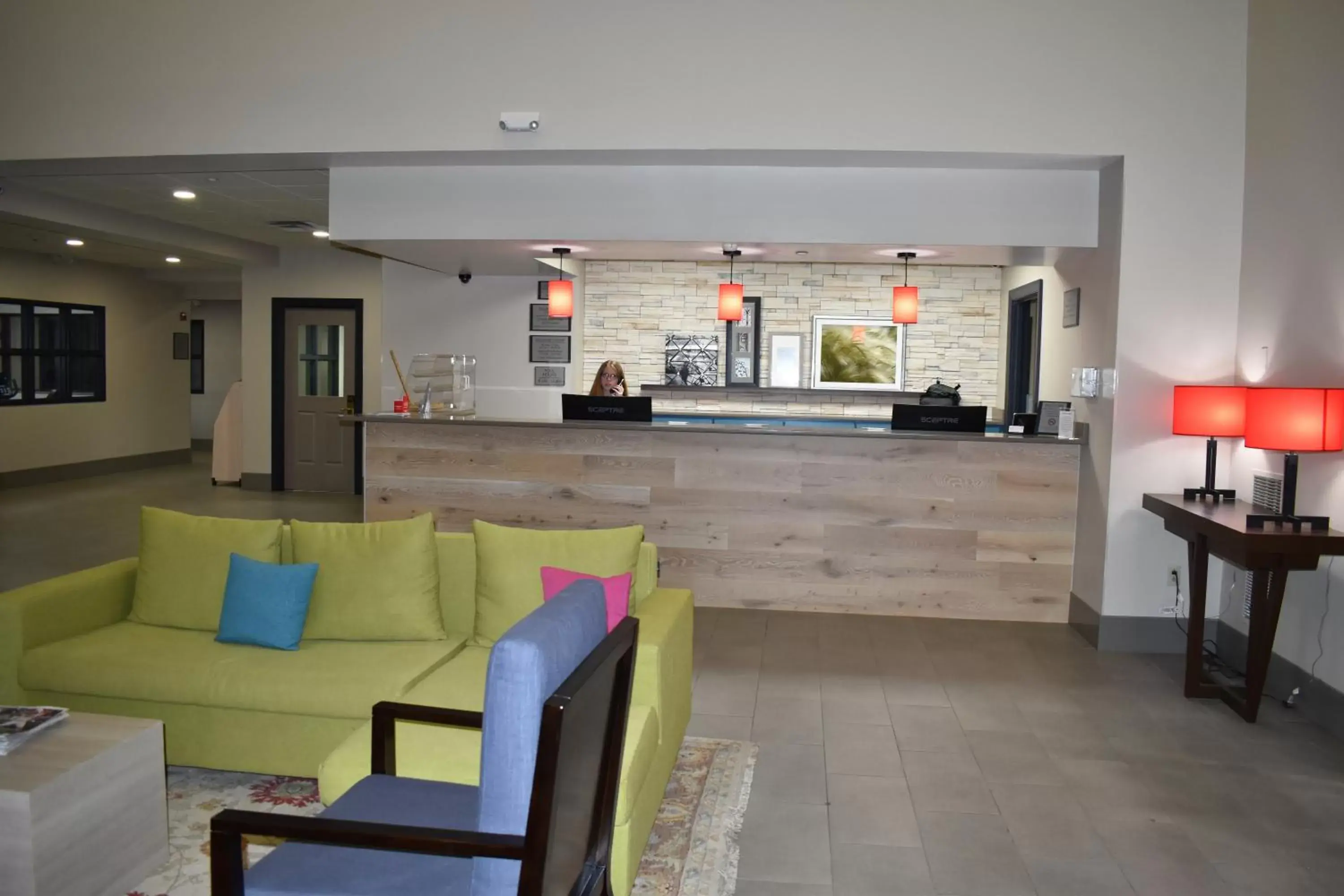 Lobby or reception, Lobby/Reception in Country Inn & Suites by Radisson, Hagerstown, MD