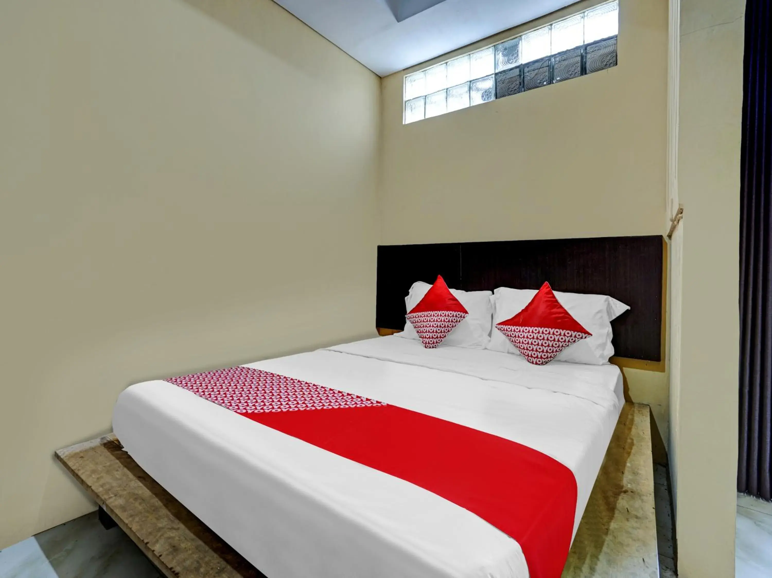 Bedroom, Bed in OYO 90081 Pondok Sabaraya 2 Syariah