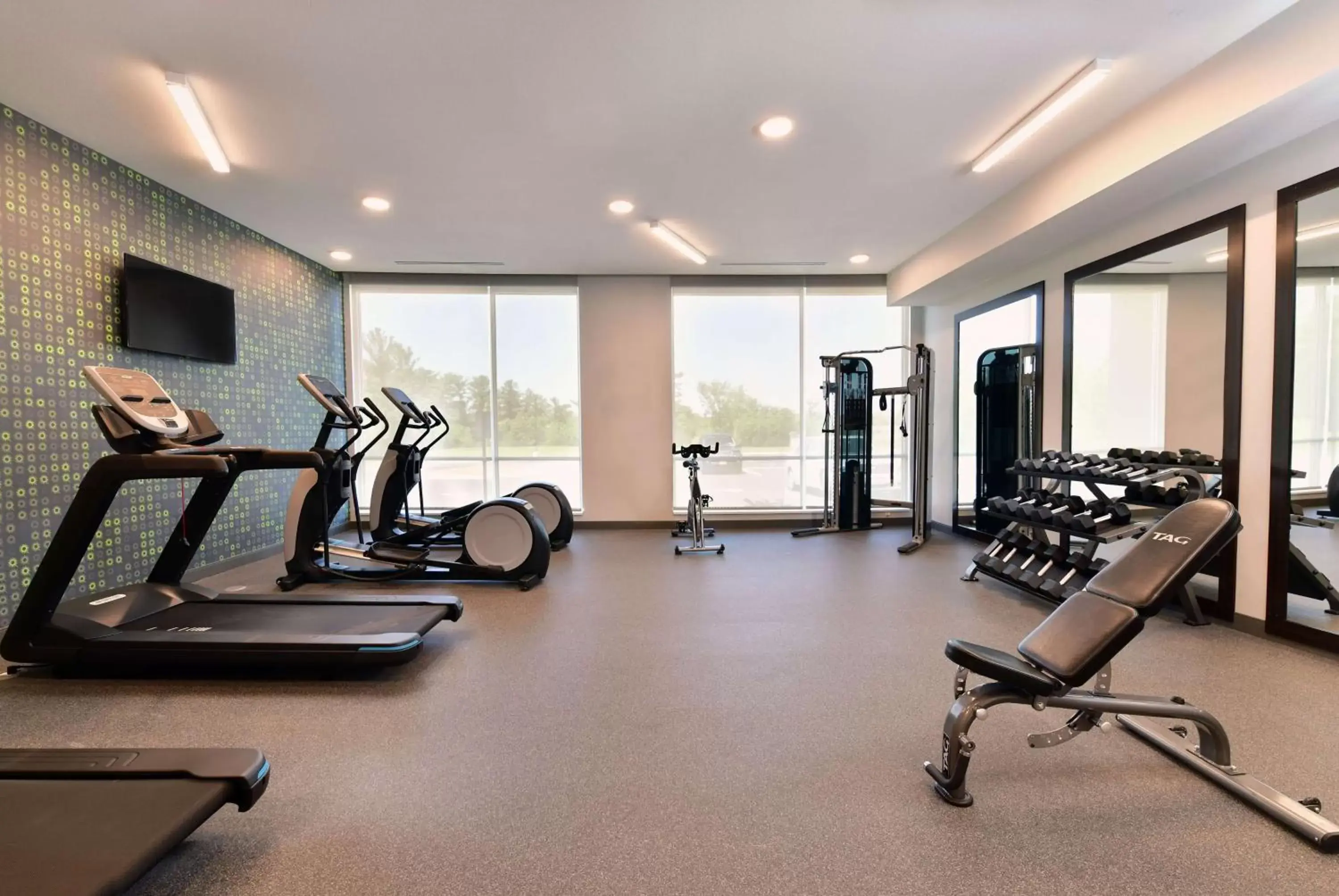 Fitness centre/facilities, Fitness Center/Facilities in La Quinta Inn & Suites by Wyndham Wisconsin Dells- Lake Delton
