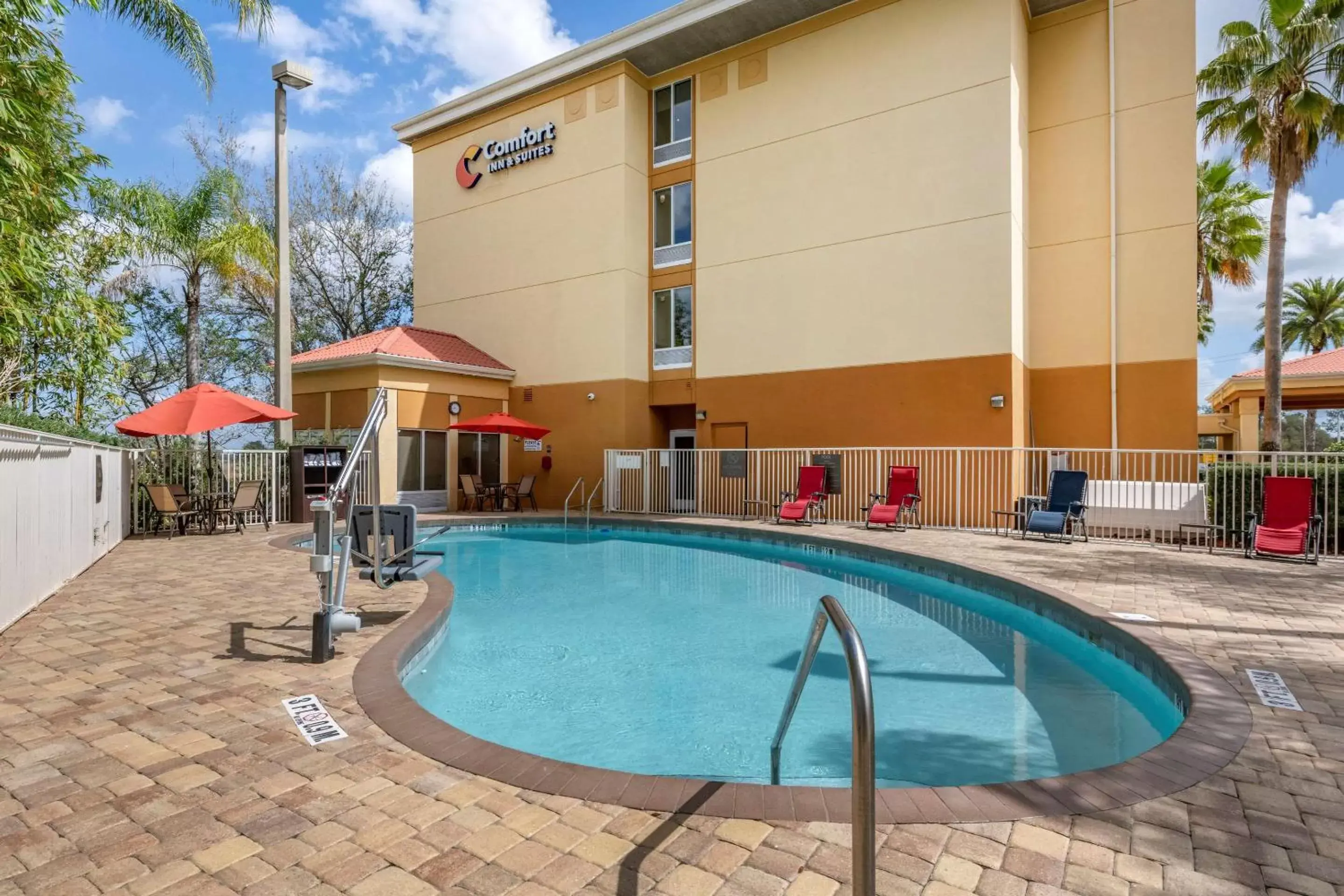 Pool view, Swimming Pool in Comfort Inn & Suites Orlando North