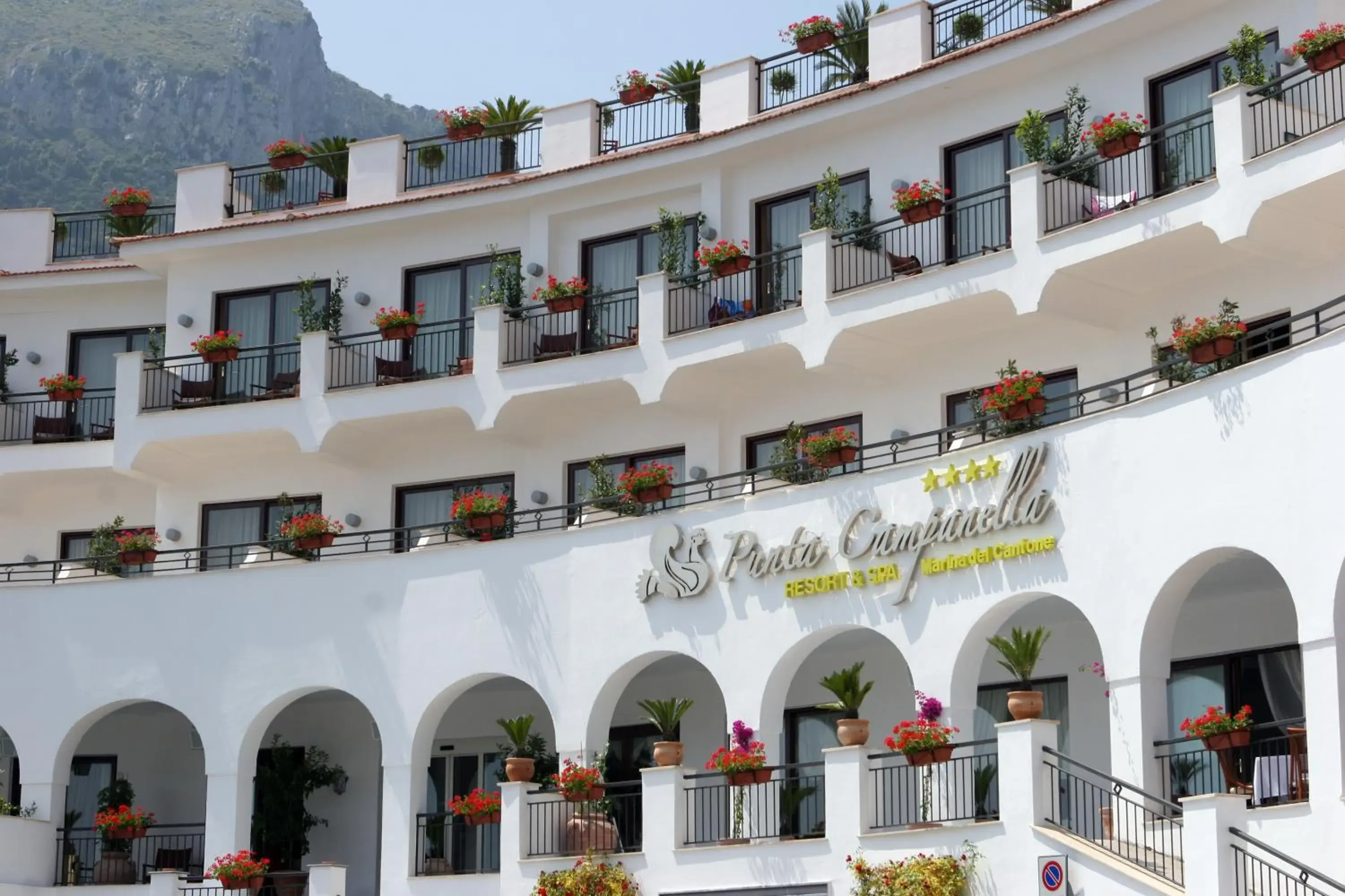 Facade/entrance in Punta Campanella Resort & Spa