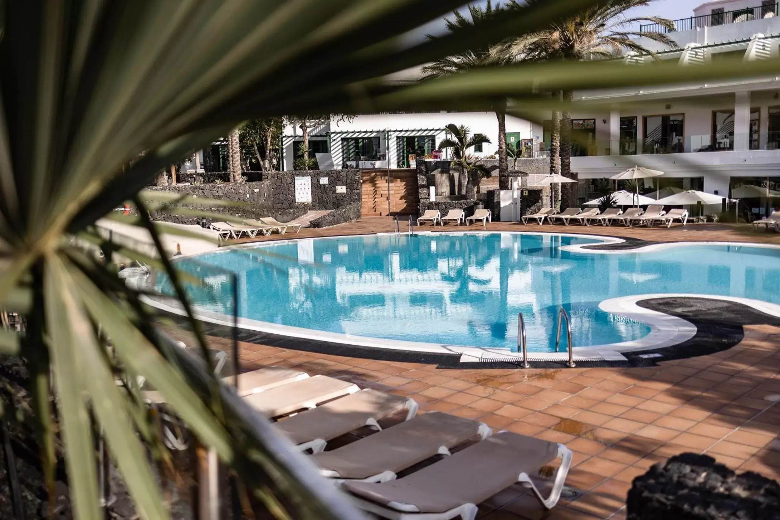 Swimming Pool in Caybeach Sun